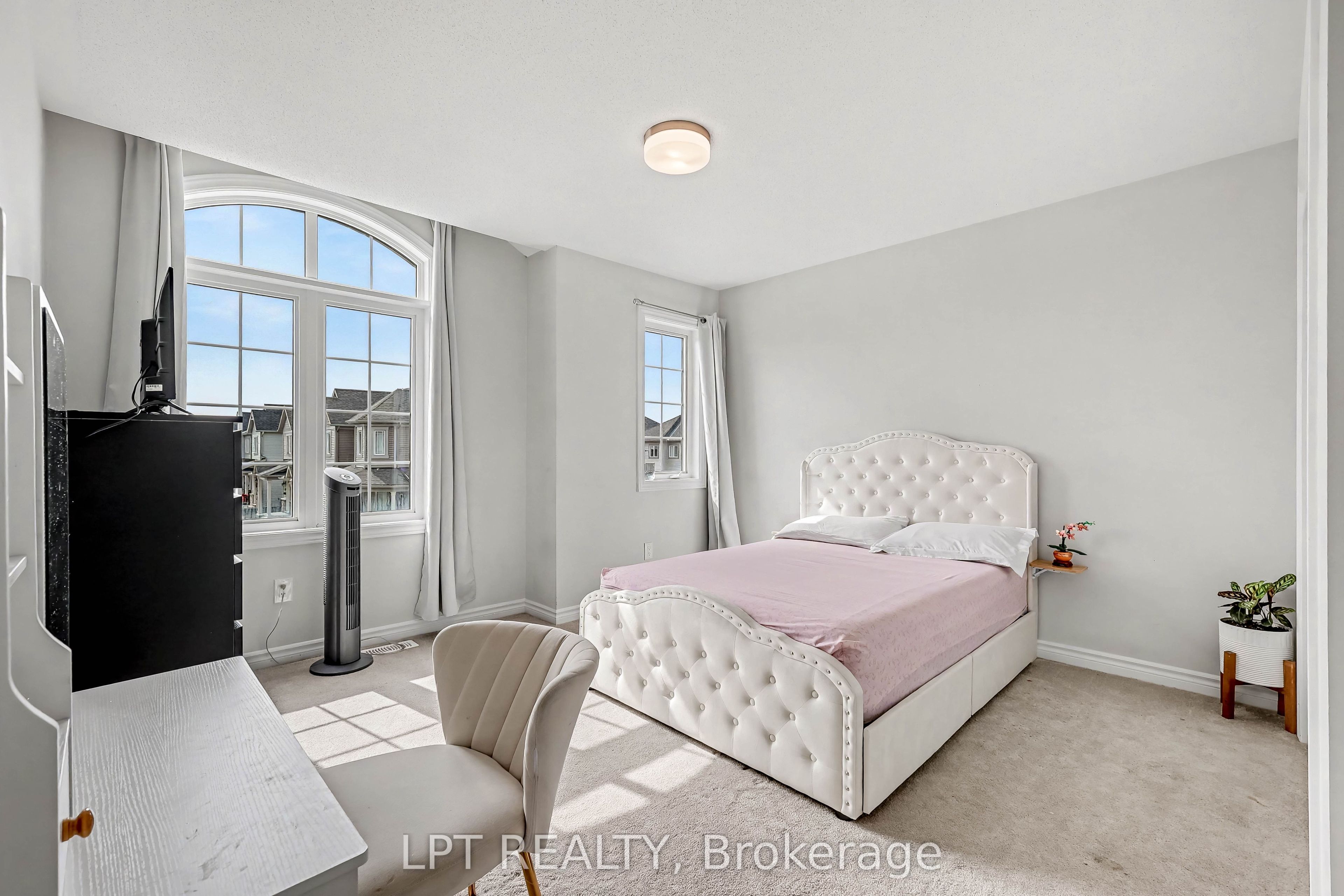 730 Perseus Avenue Property Photo 23