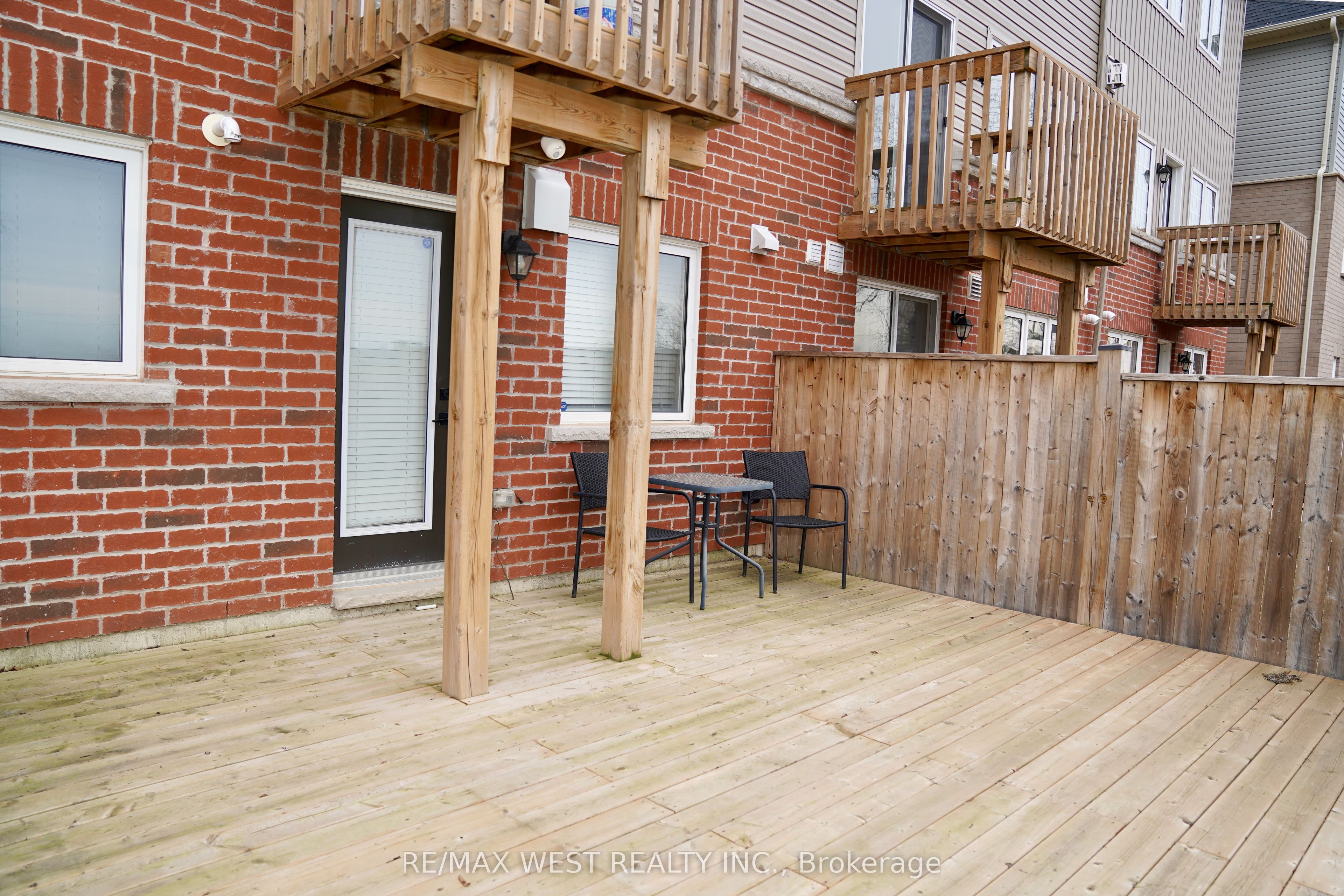 4067 Fracchioni Drive Property Photo 12