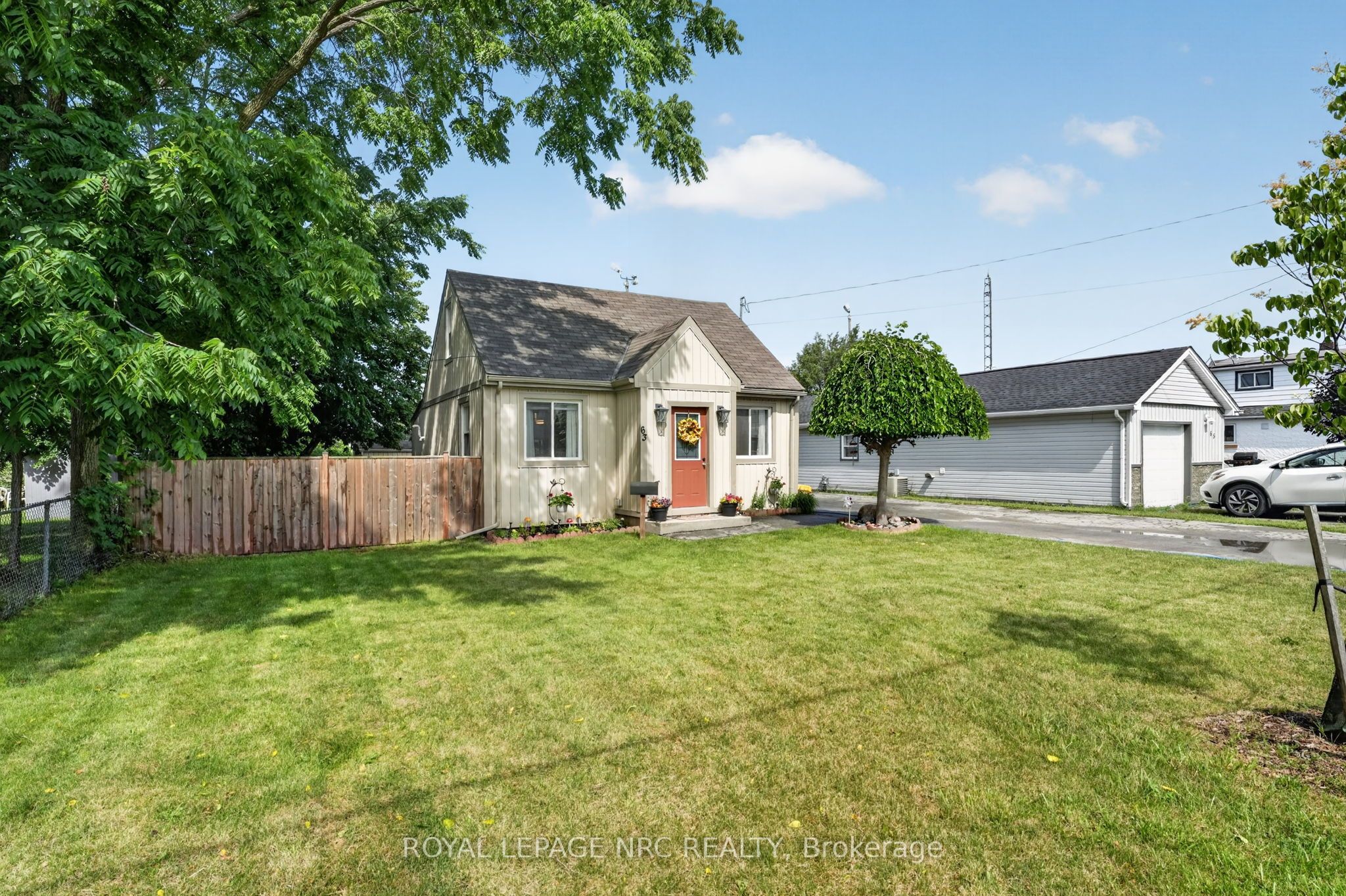63 Oakwood Street Property Photo 2