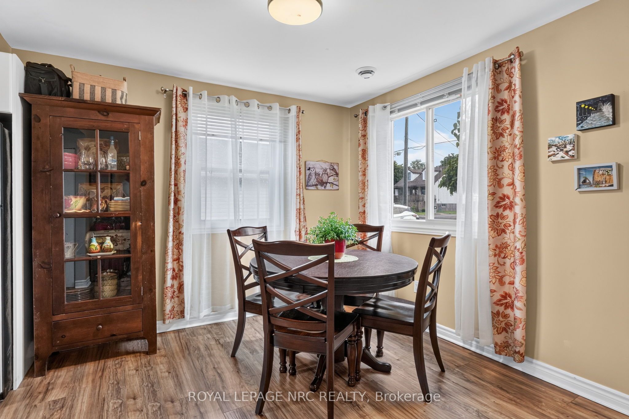 63 Oakwood Street Property Photo 8