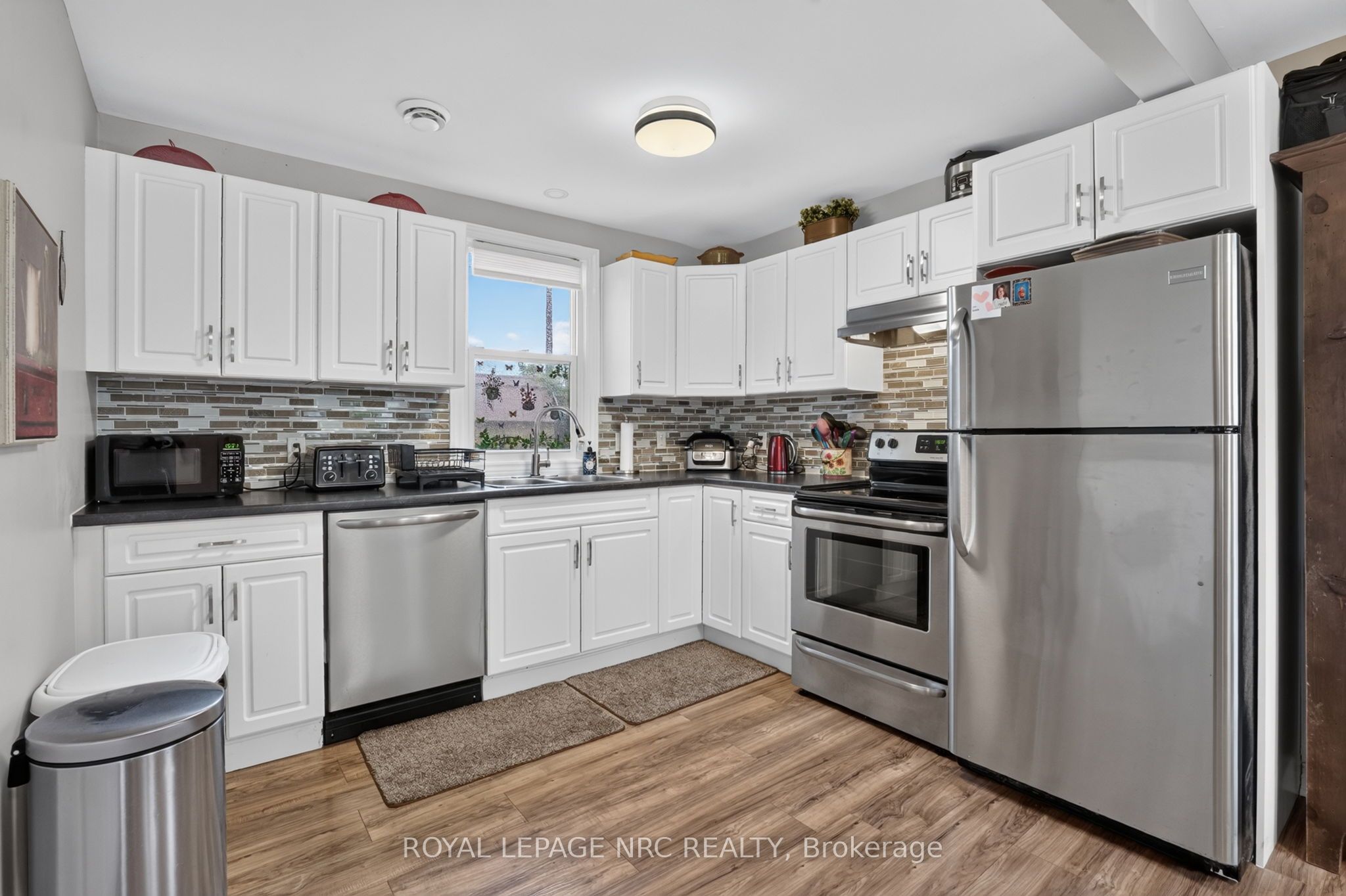 63 Oakwood Street Property Photo 9