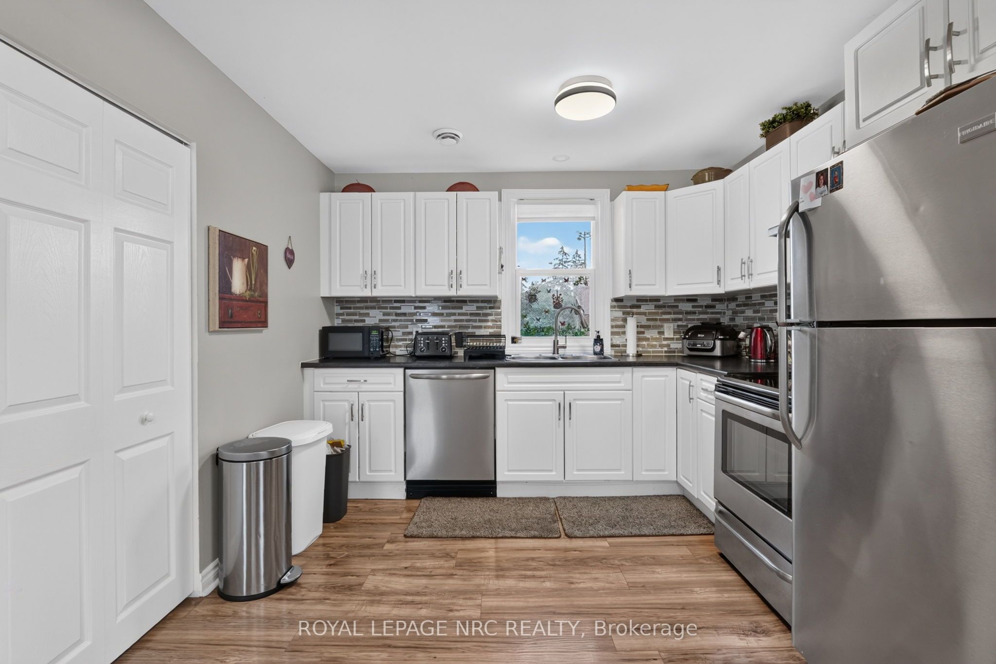 63 Oakwood Street Property Photo 10