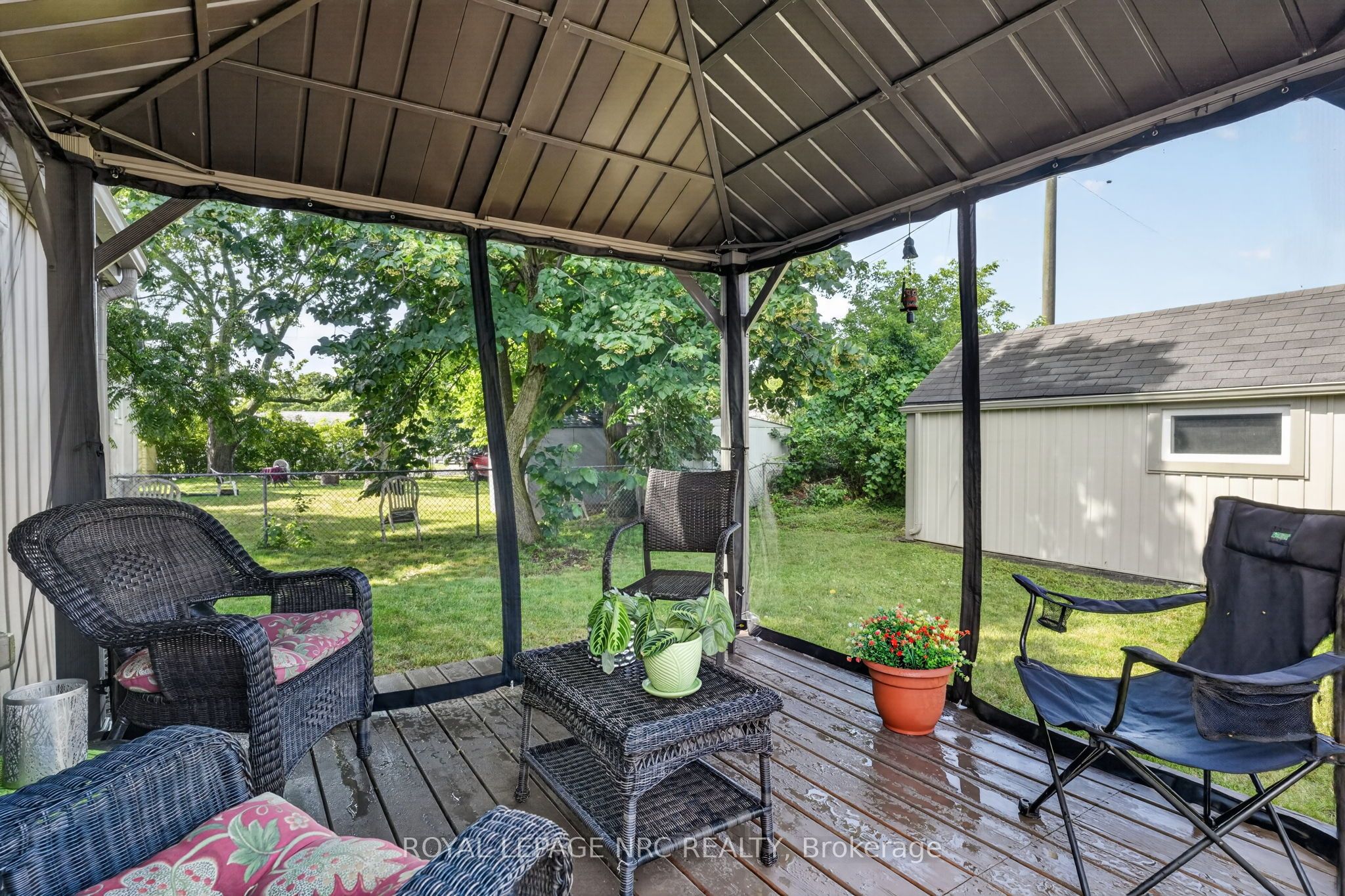 63 Oakwood Street Property Photo 28