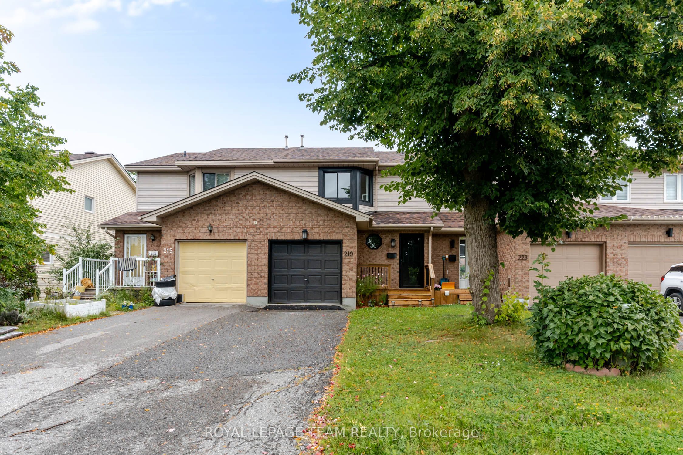 219 Jamieson Street Property Photo 2