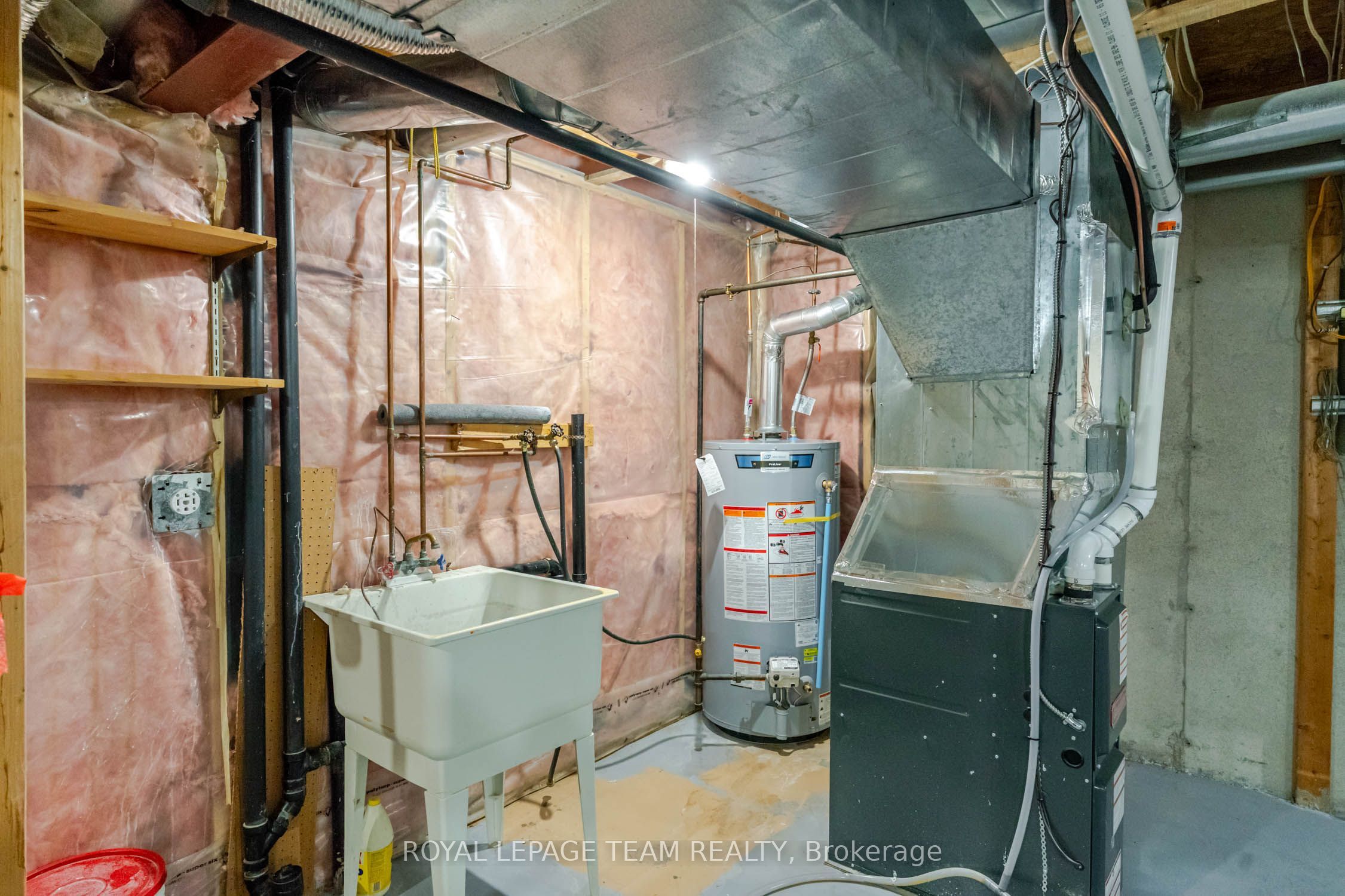 219 Jamieson Street Property Photo 24
