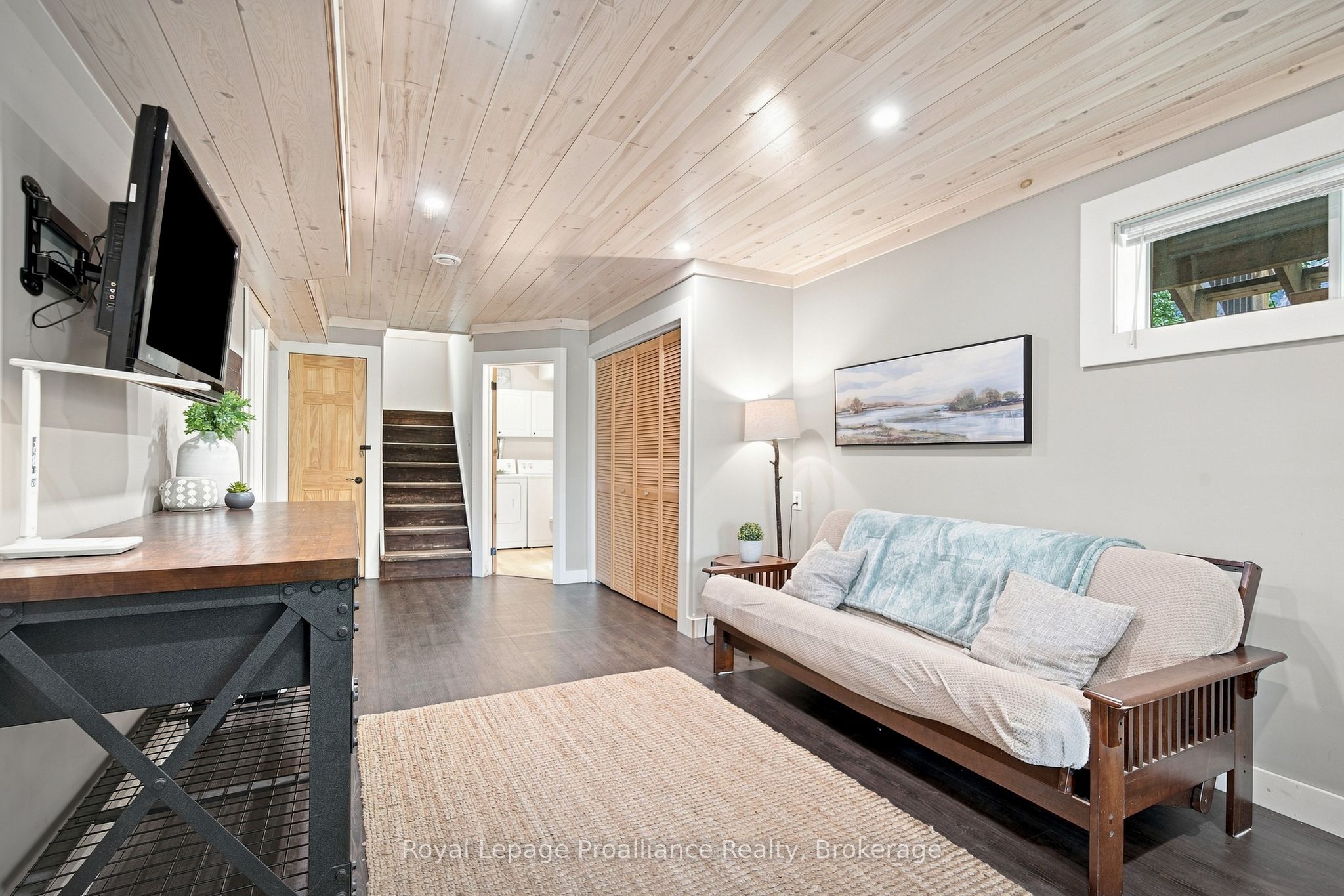 857 West Kosh Road Property Photo 16