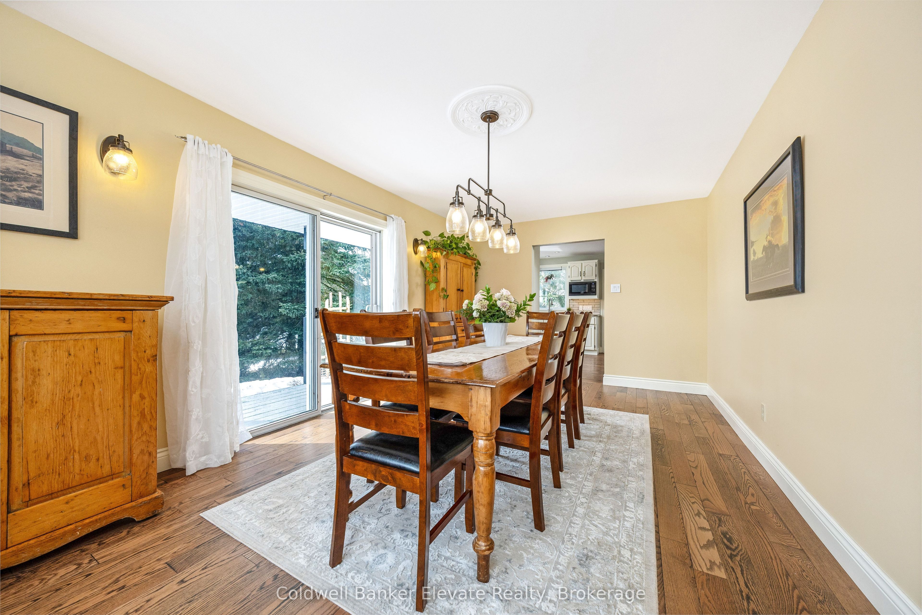 213136 10th Line Property Photo 10