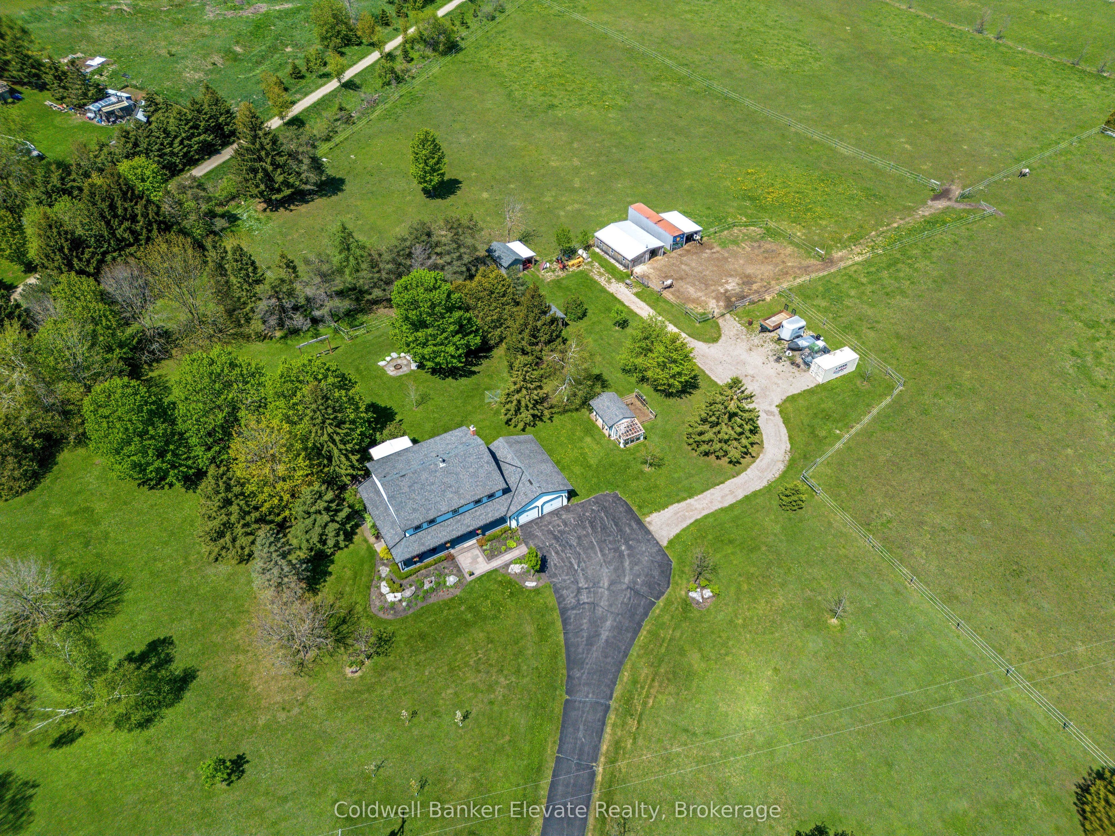 213136 10th Line Property Photo 43