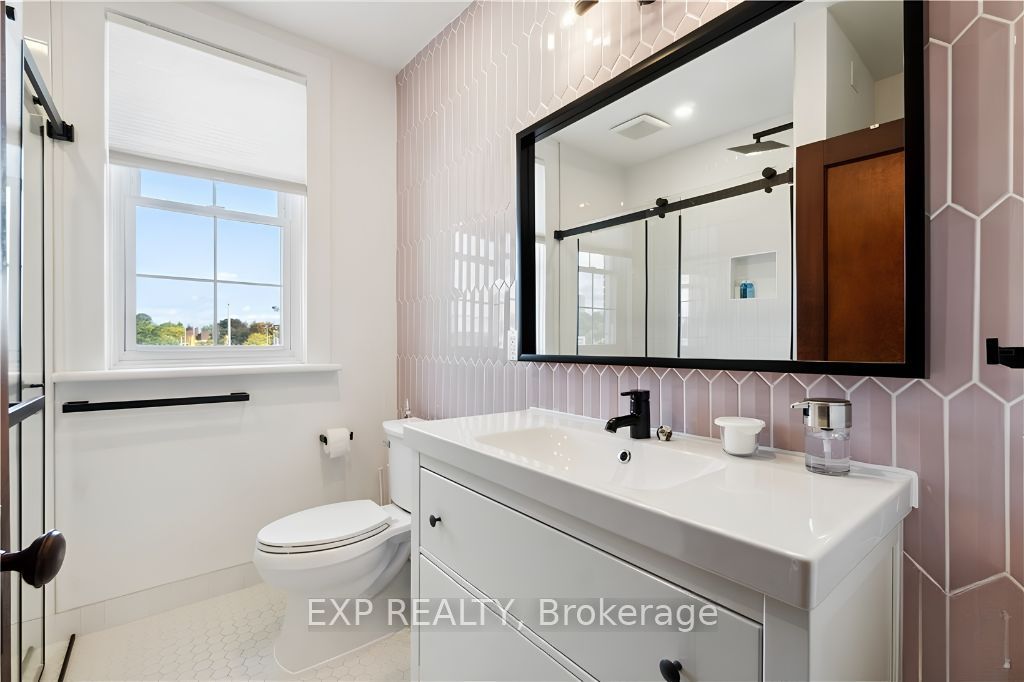 347 St. Patrick Street Property Photo 27