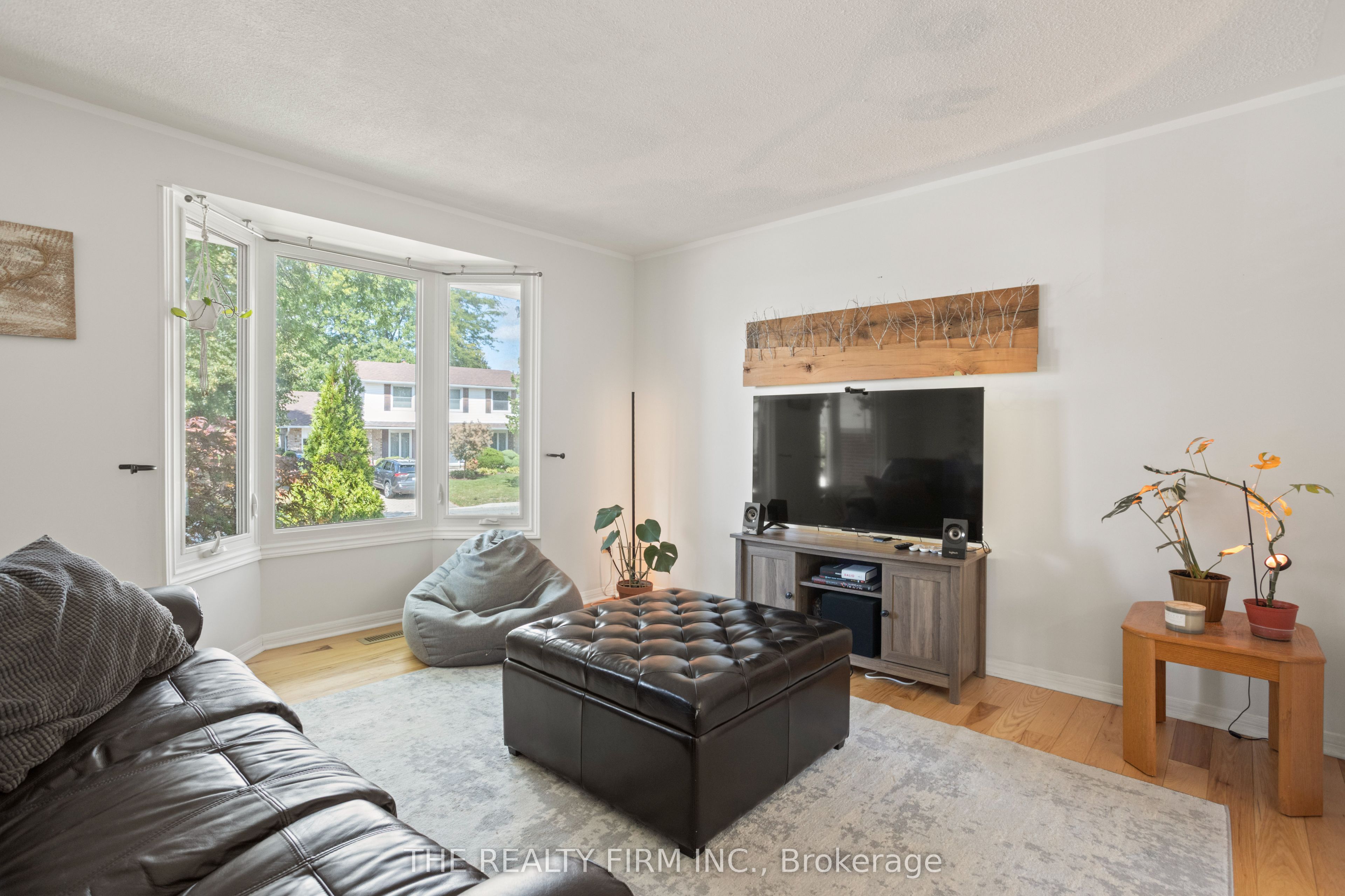 22 Milford Crescent Property Photo 10