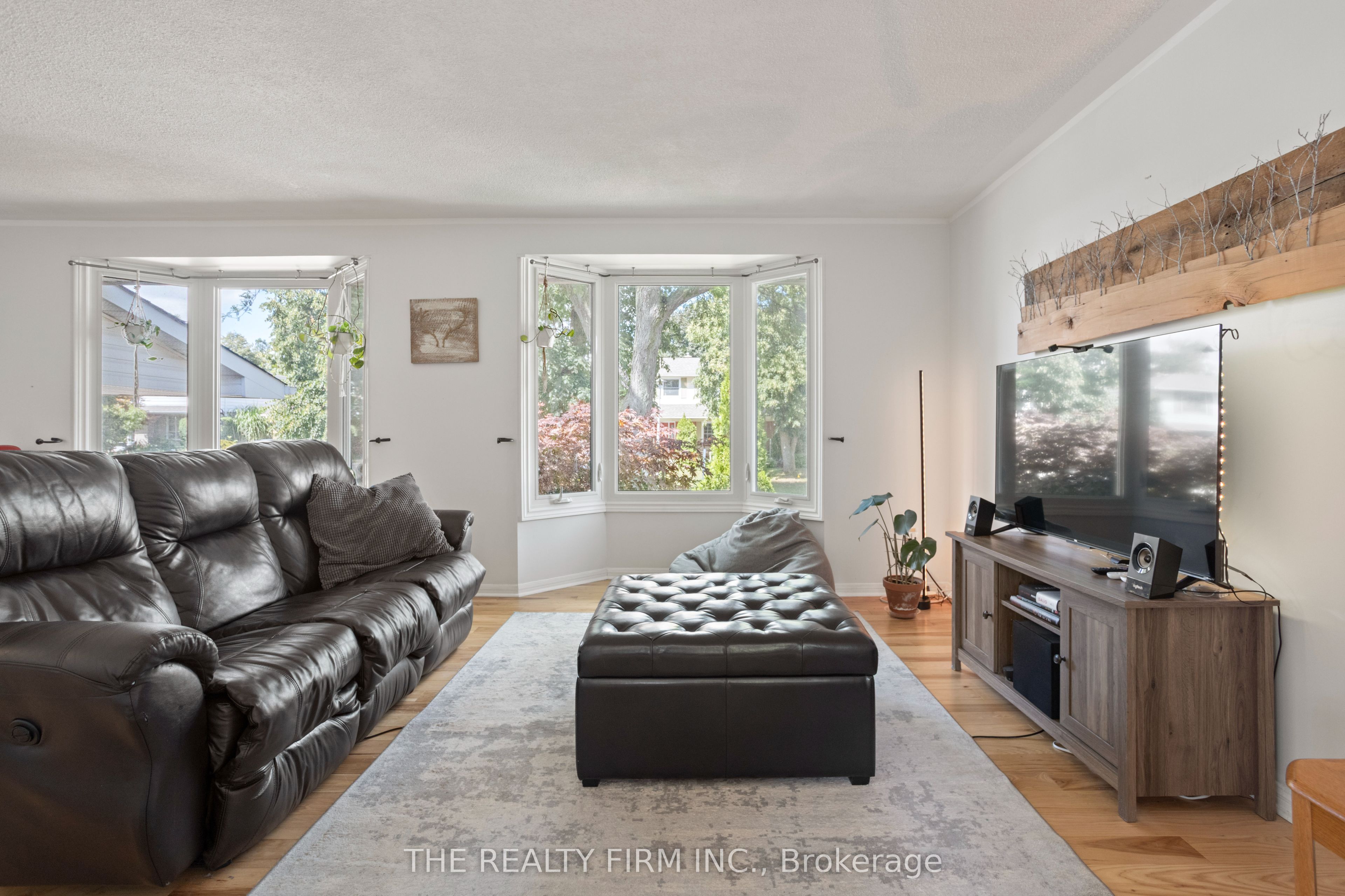 22 Milford Crescent Property Photo 11