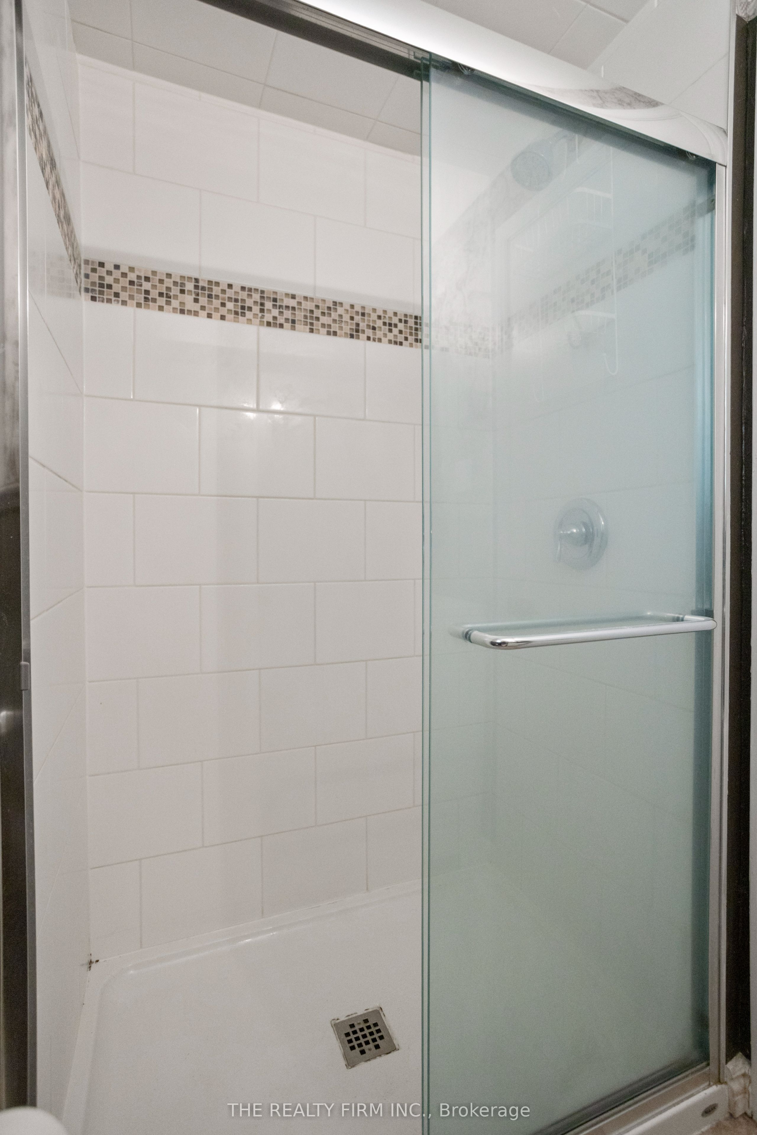 22 Milford Crescent Property Photo 23
