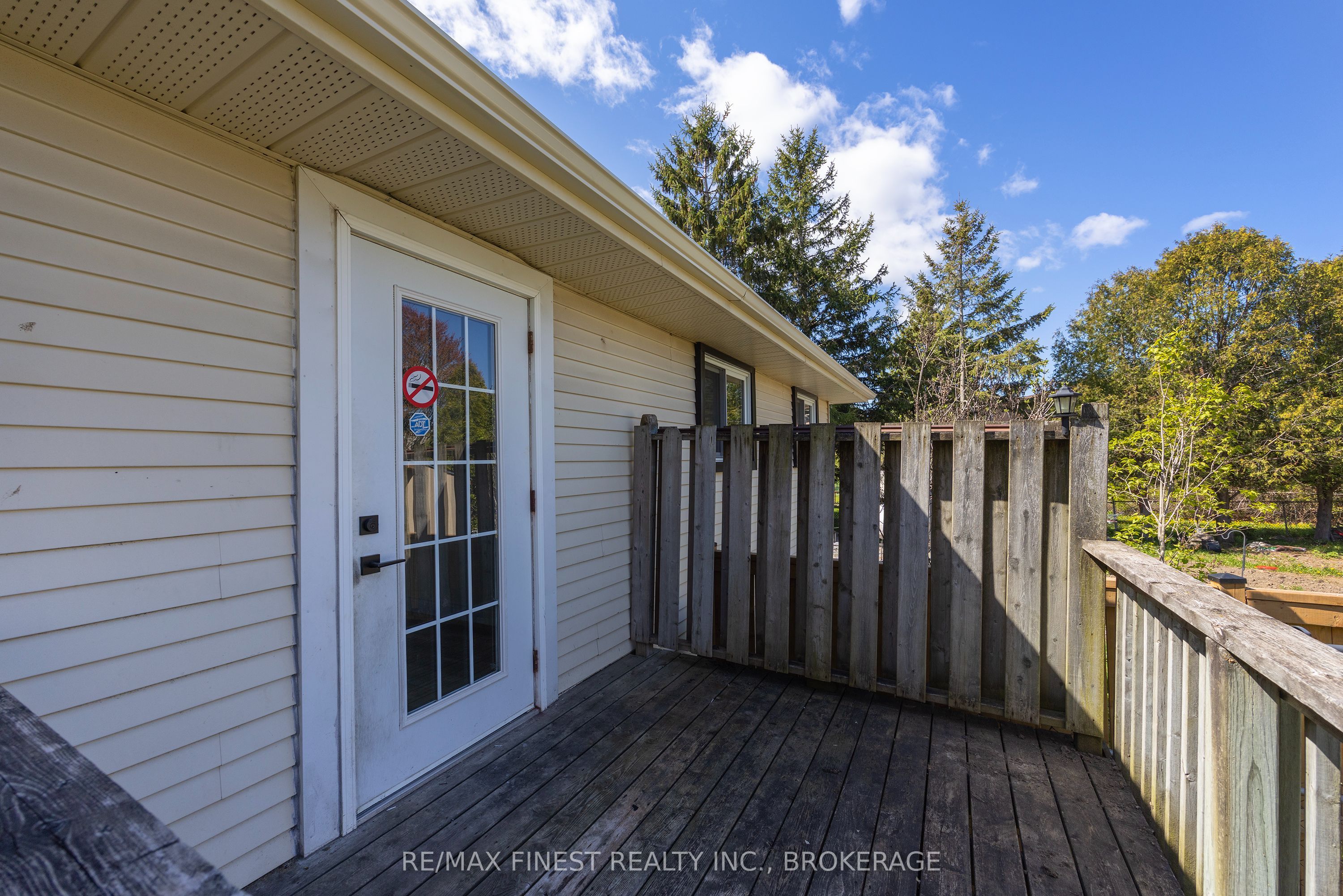 882 Beaconhill Court Property Photo 42