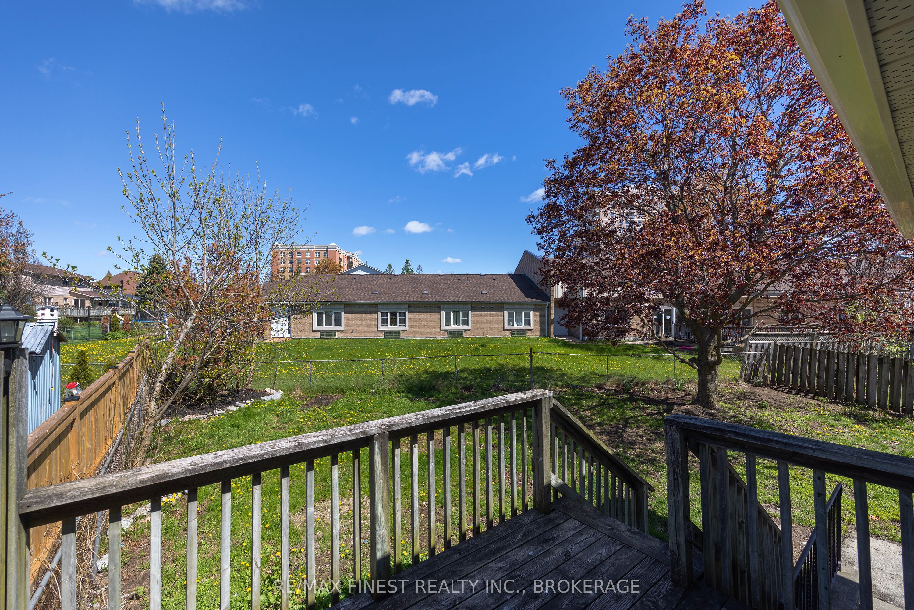 882 Beaconhill Court Property Photo 46