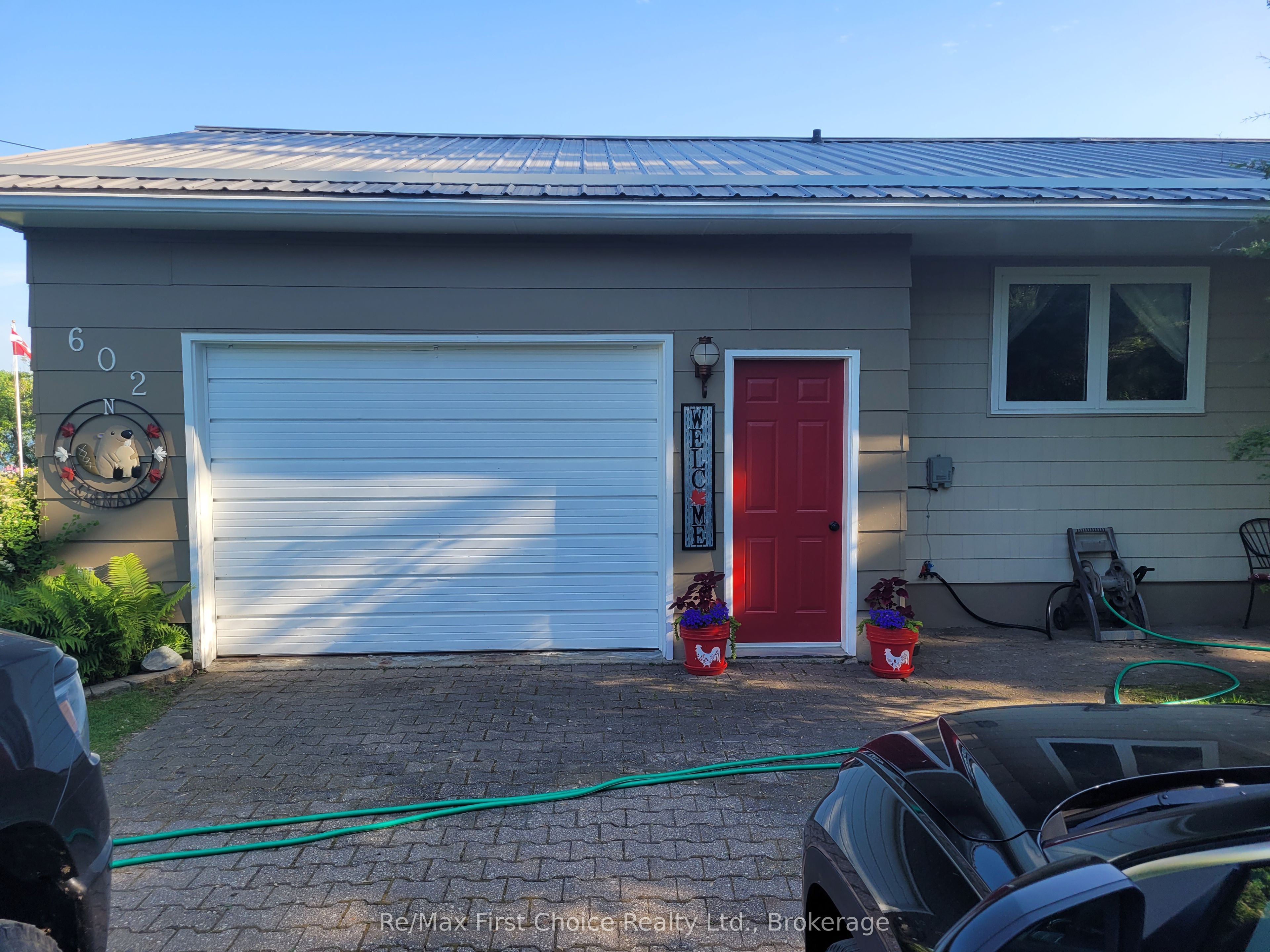 602 River Avenue E Property Photo 29