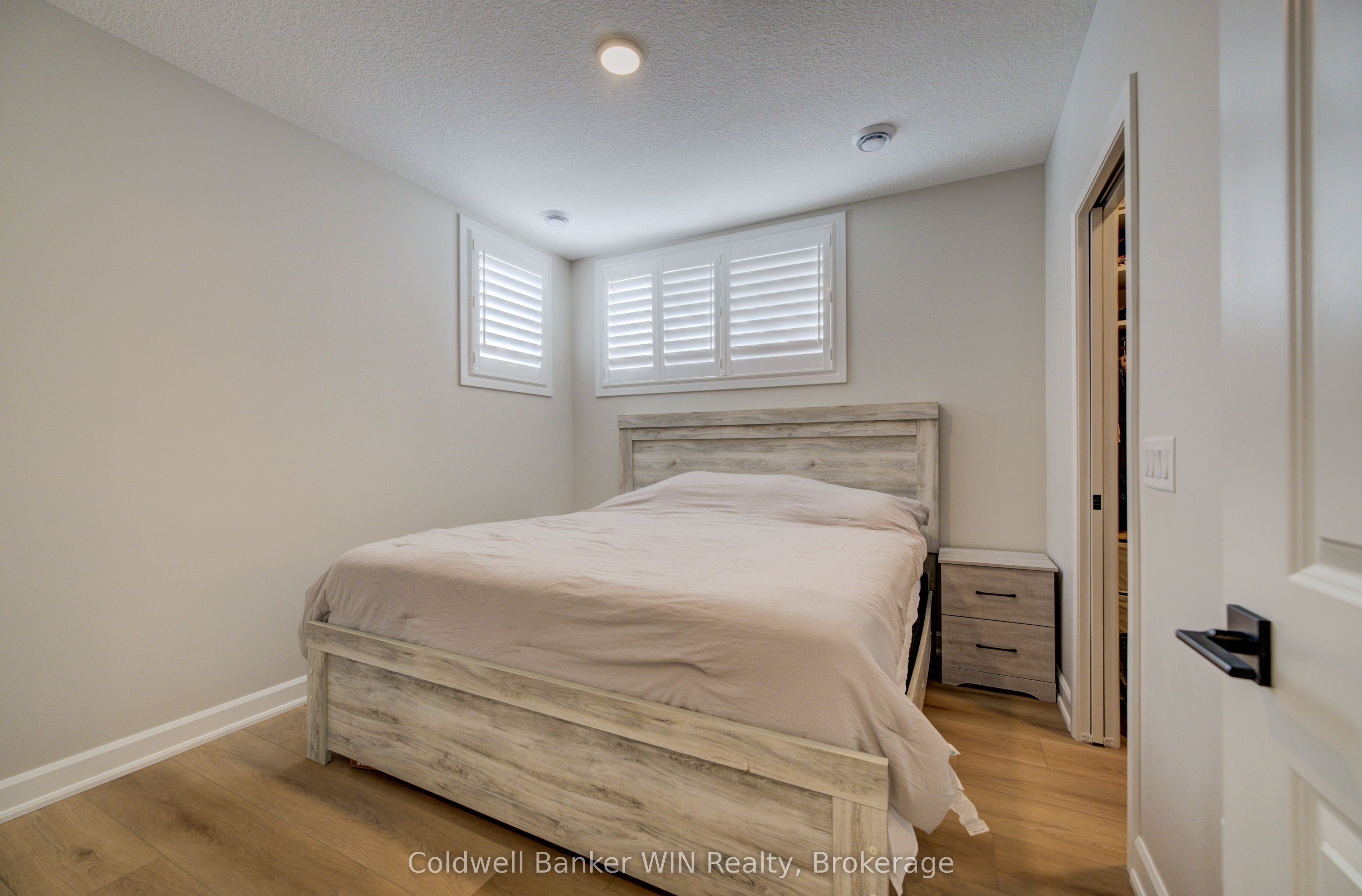 440 Wellington Street E 3 Property Photo 13