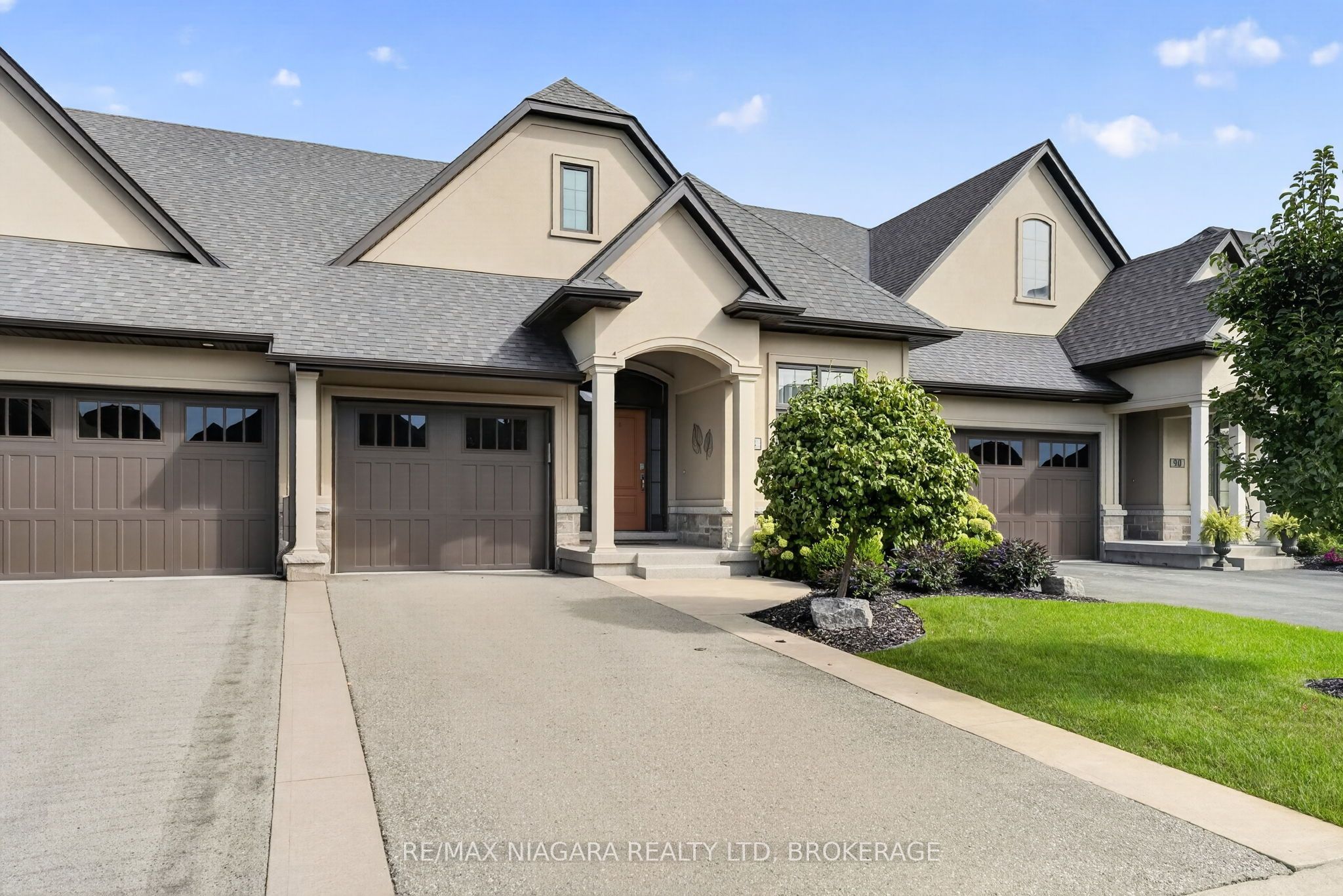 84 Ganton Trail Property Photo 2