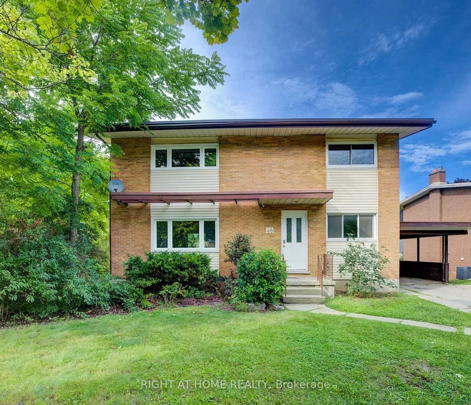 48 Westmount Road S Basemnt Property Photo 1