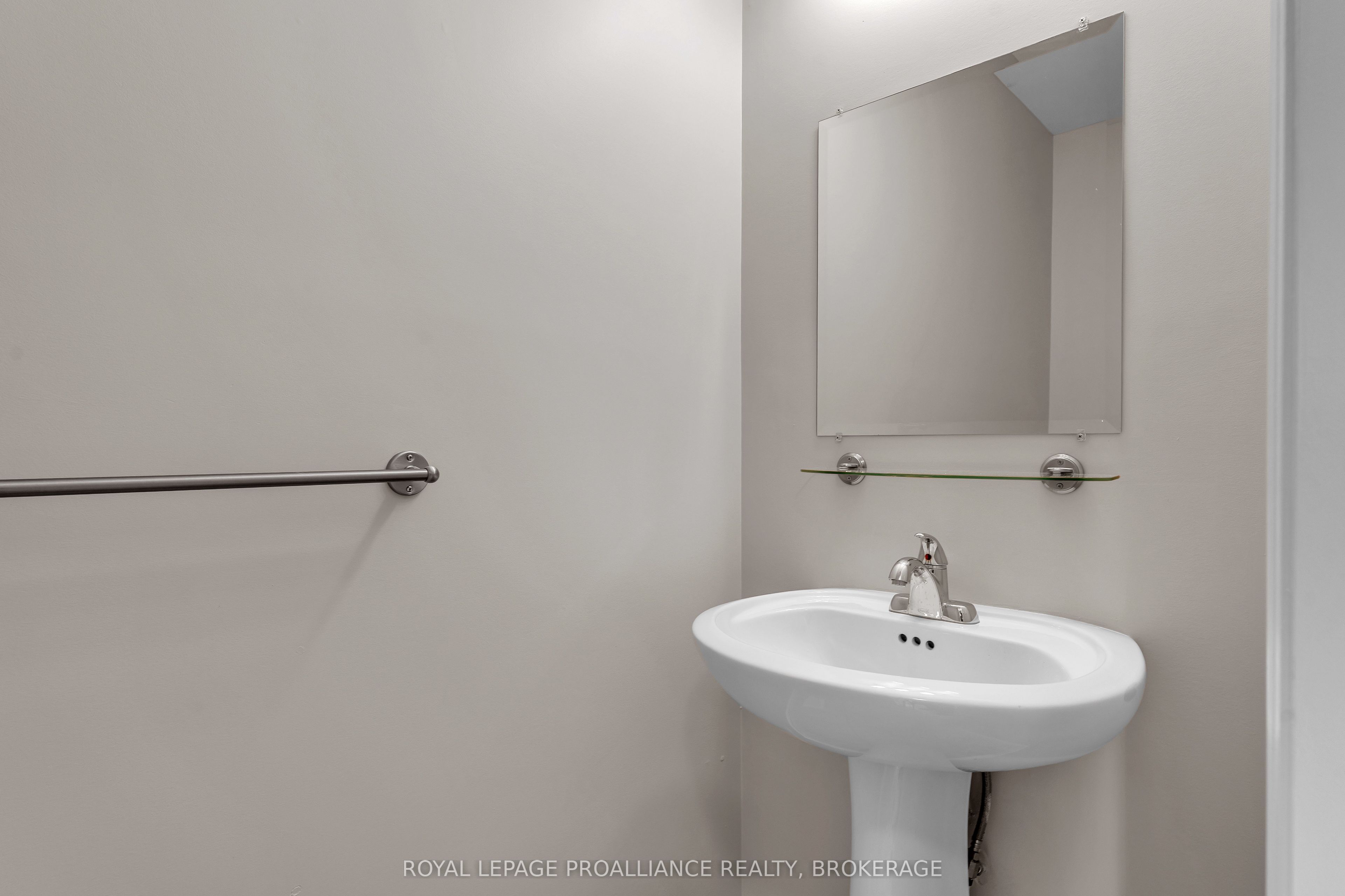 792 Newmarket Lane Property Photo 18