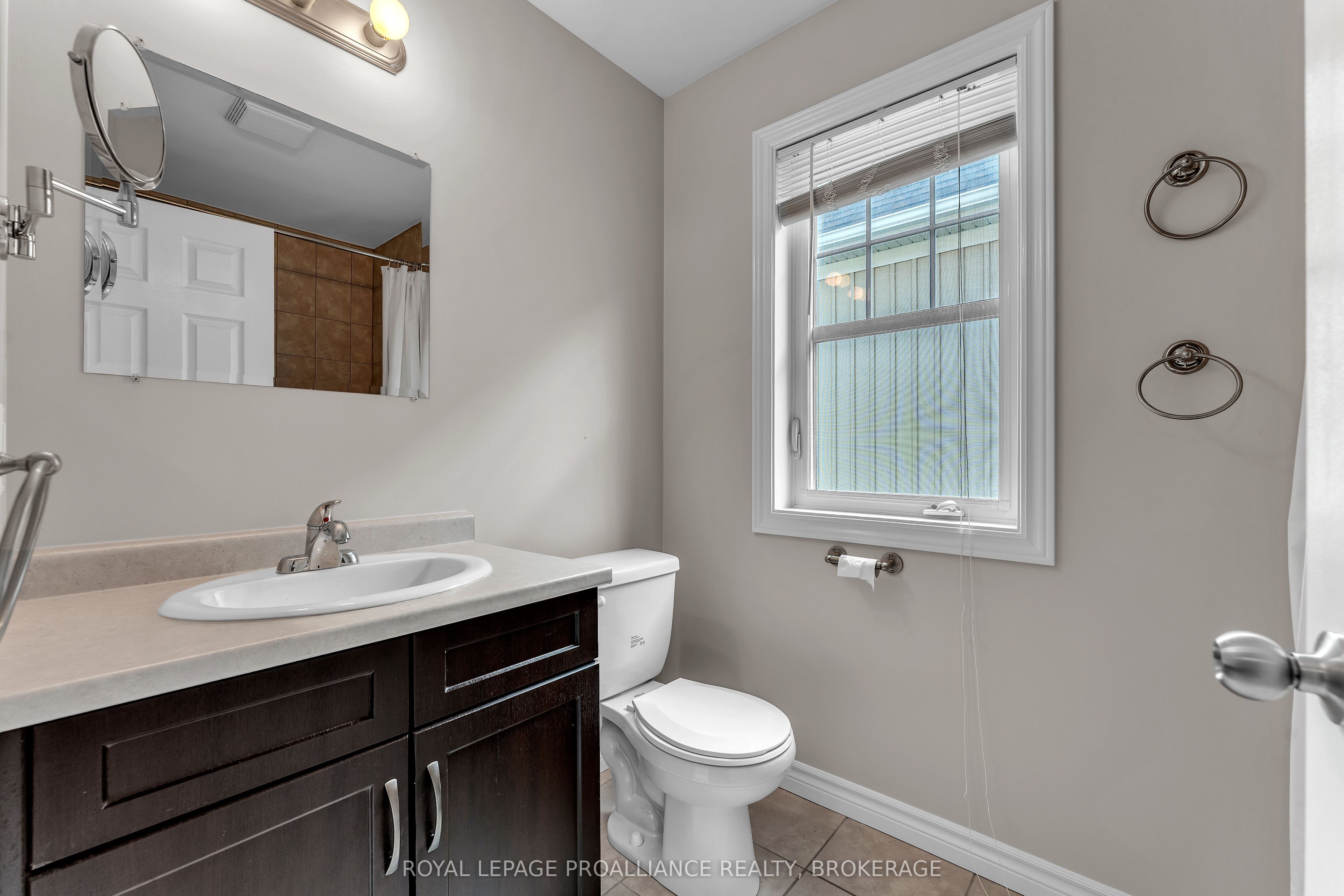 792 Newmarket Lane Property Photo 24