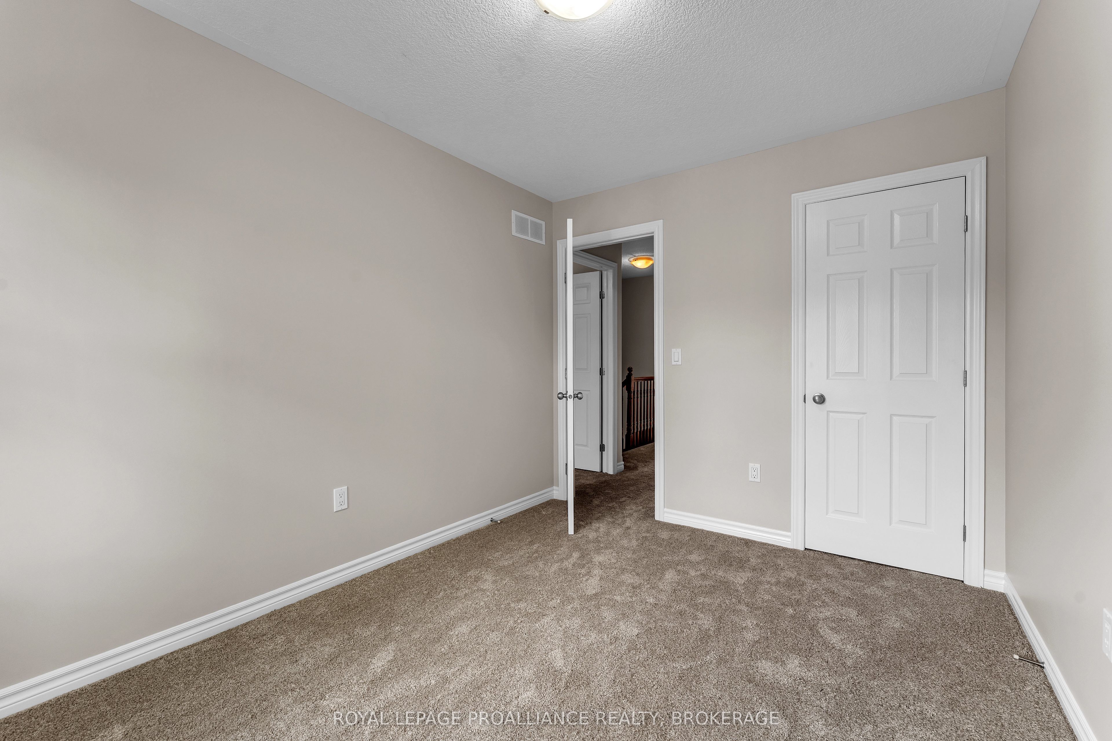 792 Newmarket Lane Property Photo 26
