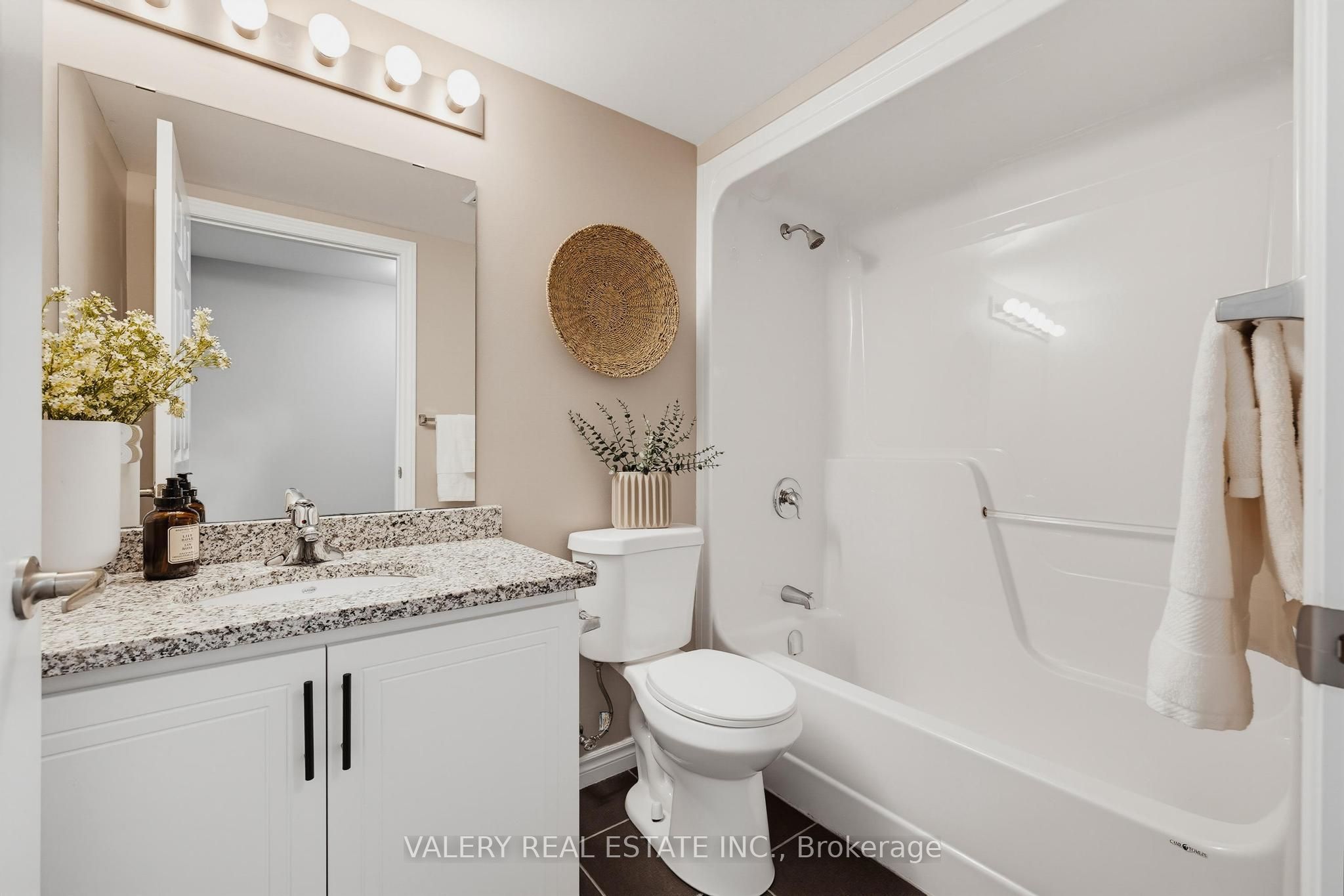 155 Commonwealth Street 207 Property Photo 13