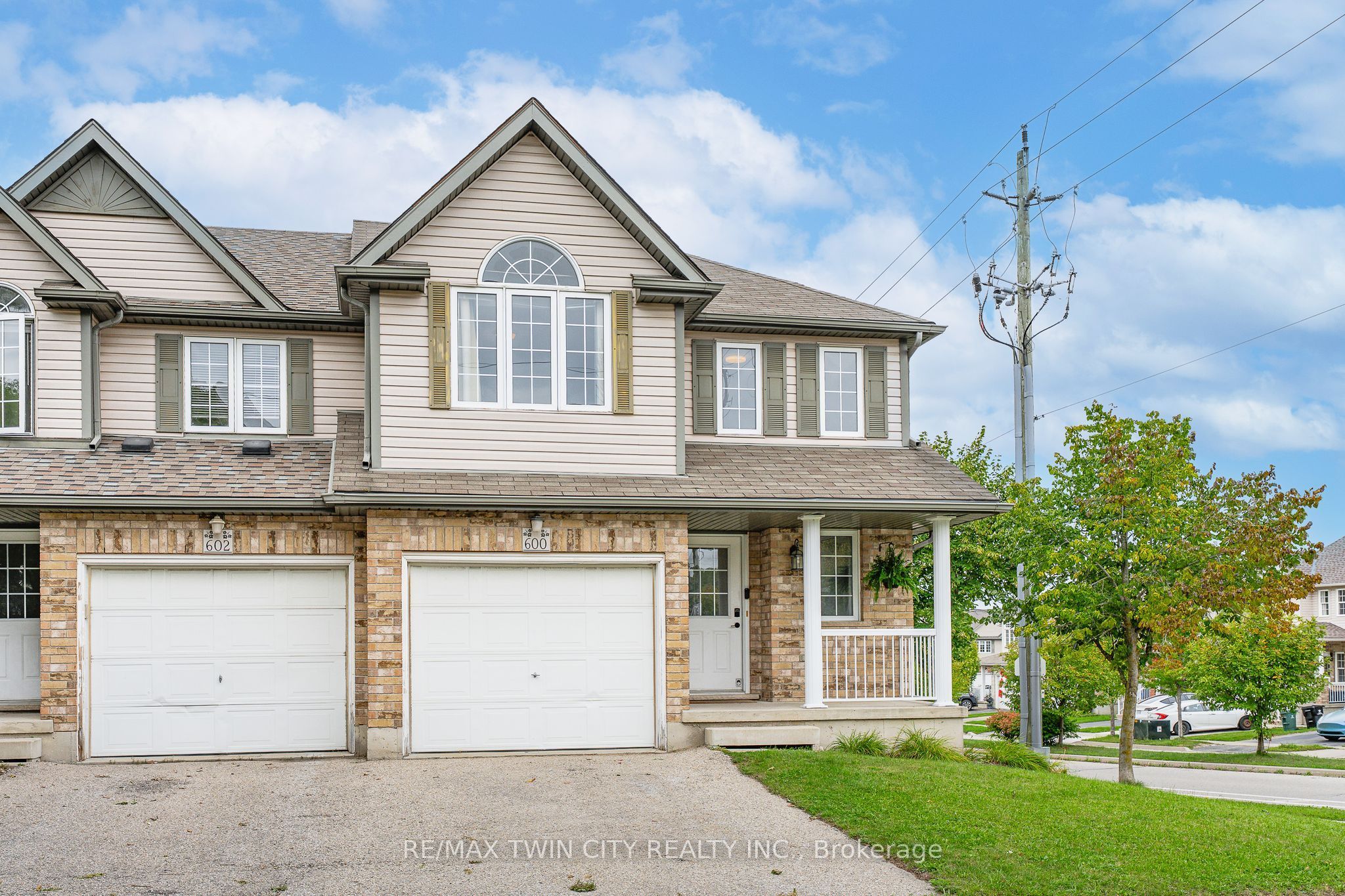 600 White Cedar Avenue Property Photo 1