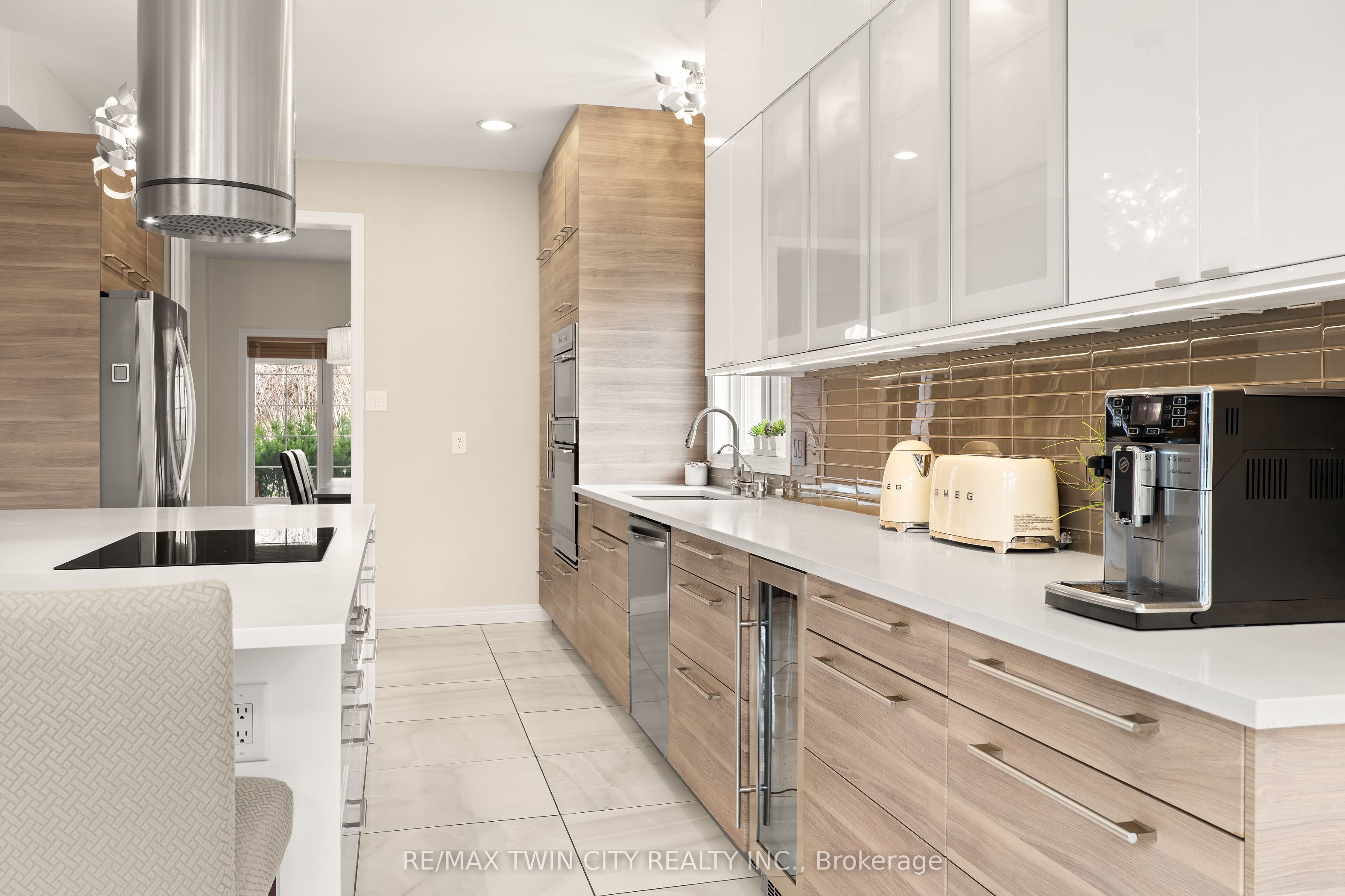 534 Birchleaf Walk Property Photo 13