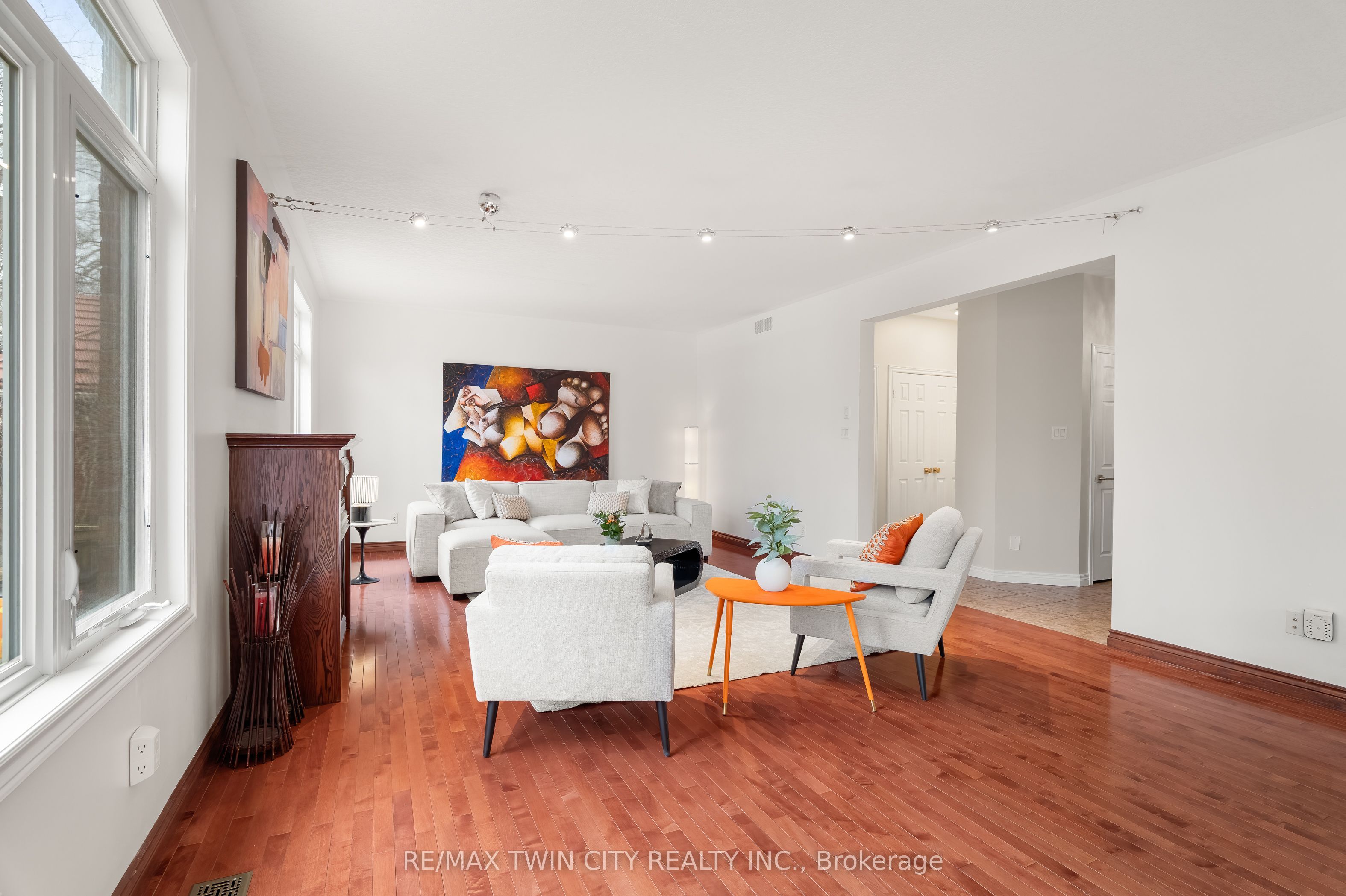 534 Birchleaf Walk Property Photo 21