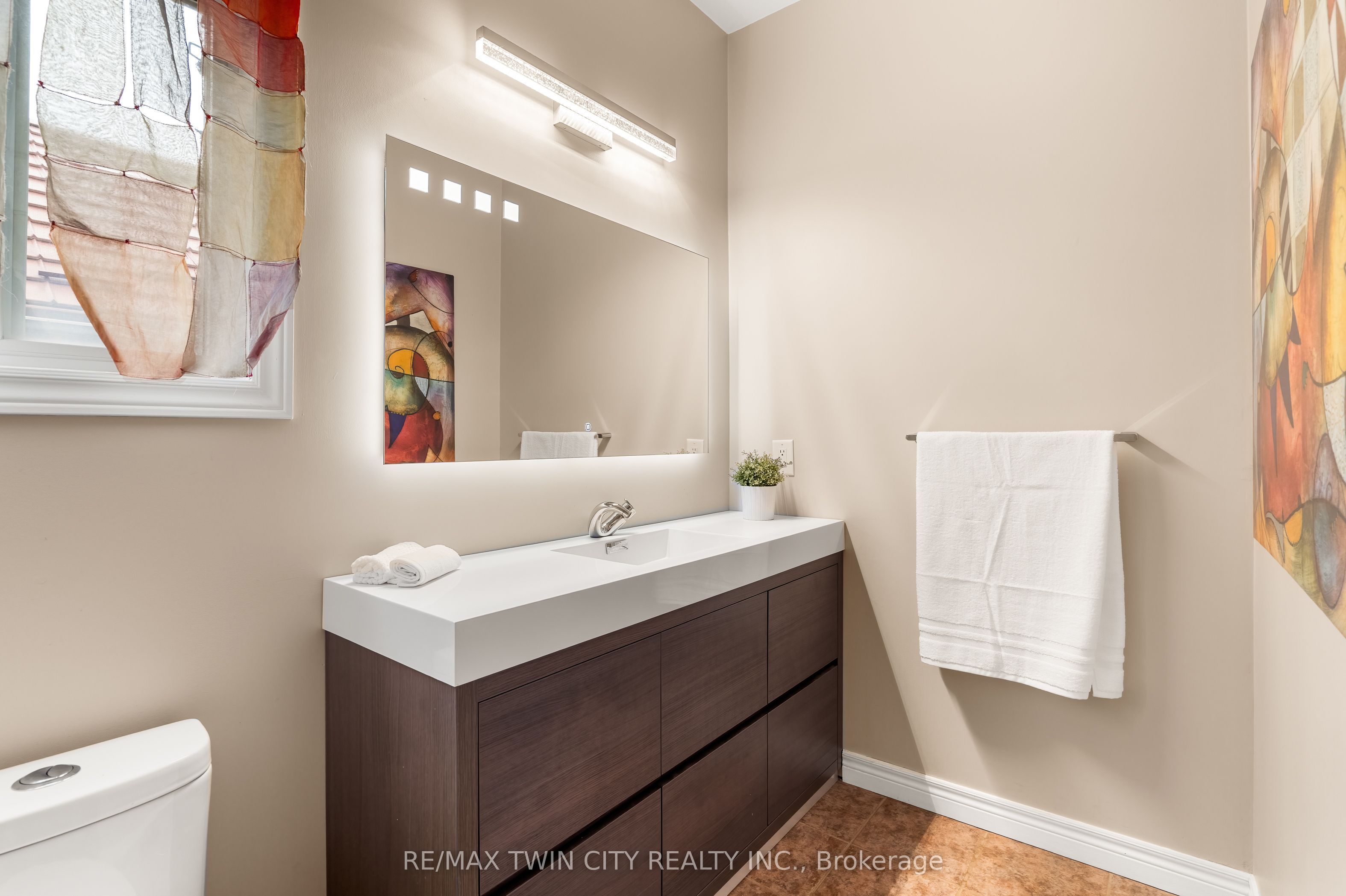 534 Birchleaf Walk Property Photo 23