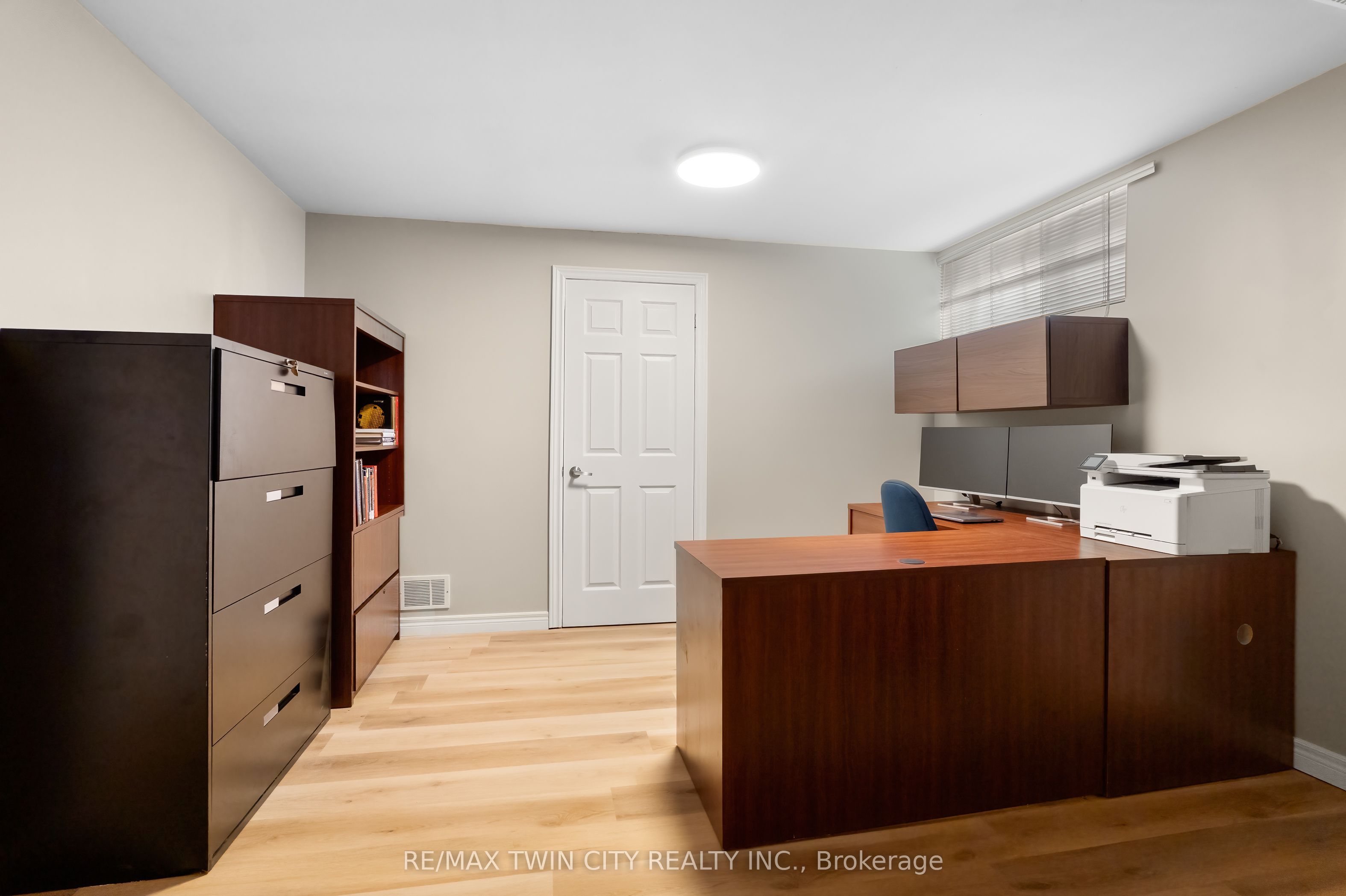 534 Birchleaf Walk Property Photo 39
