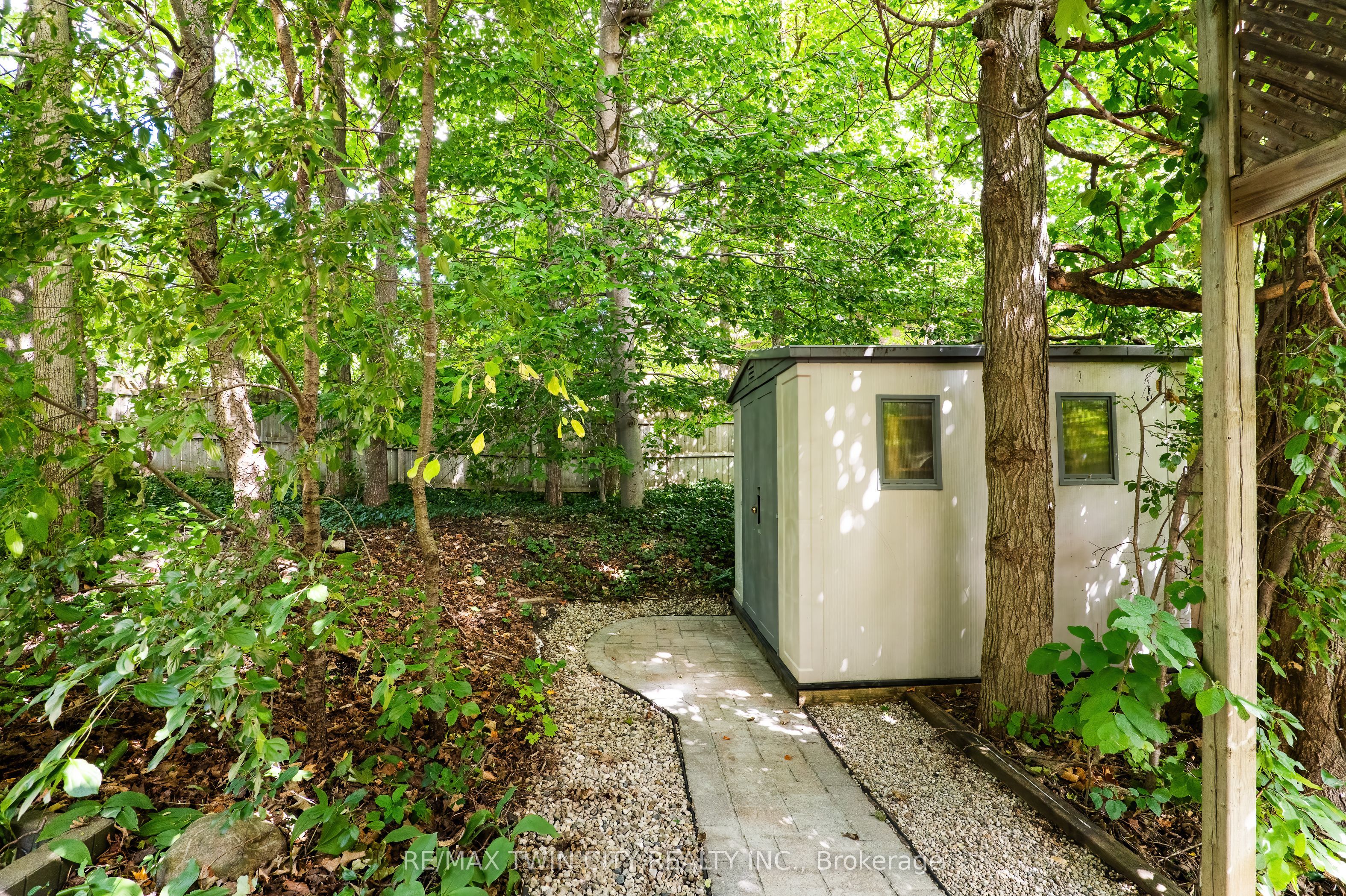 534 Birchleaf Walk Property Photo 43