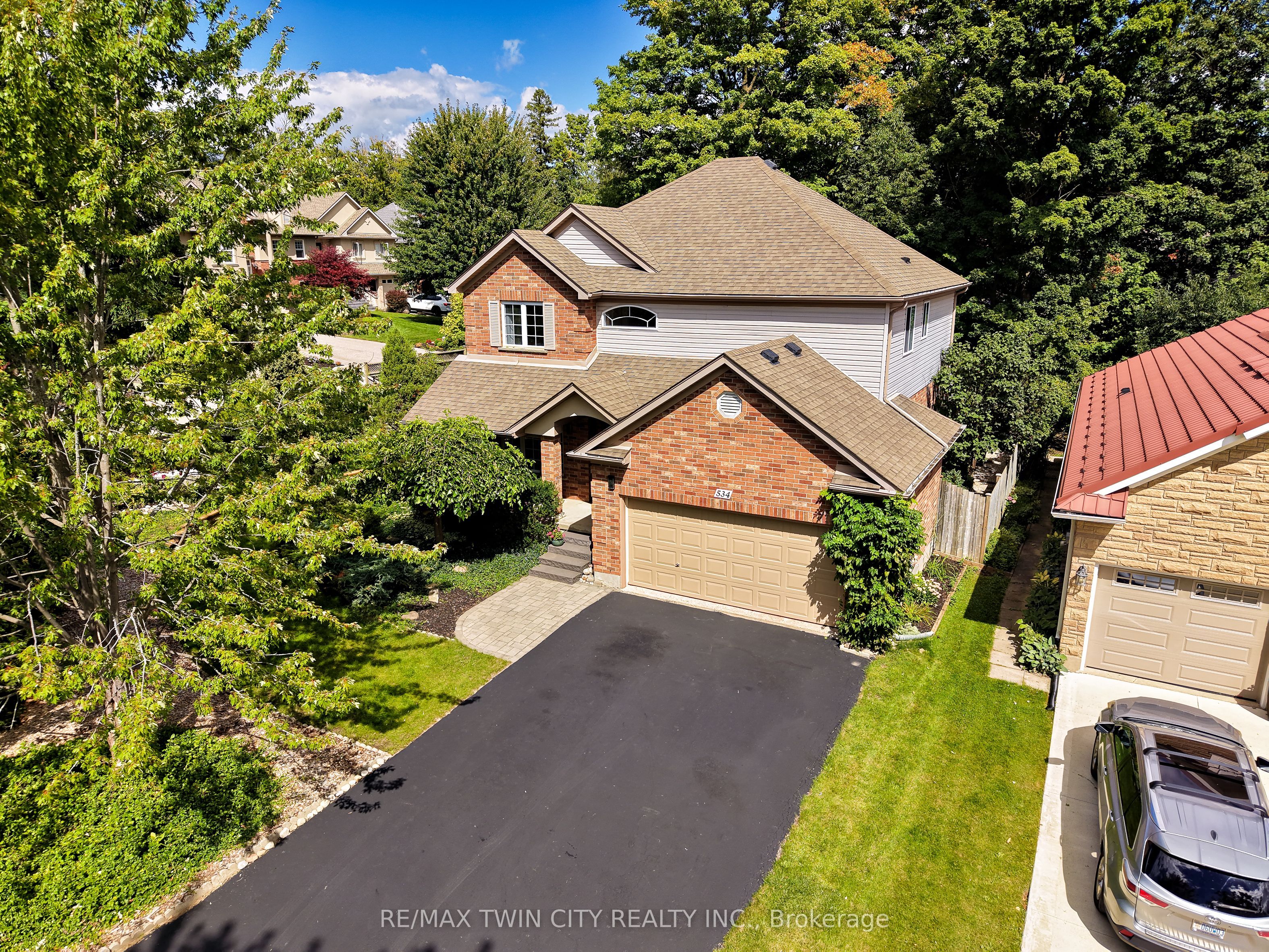534 Birchleaf Walk Property Photo 50