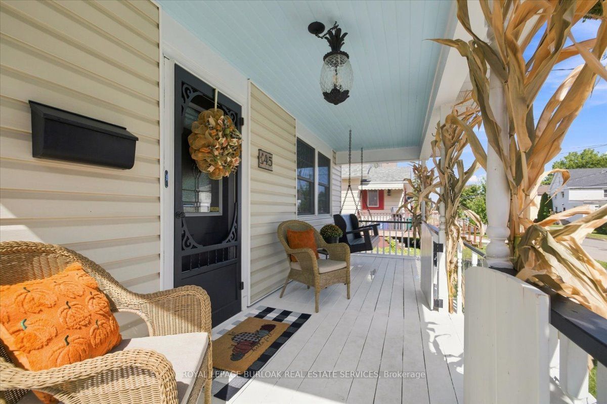 45 Rodman Street Property Photo 6