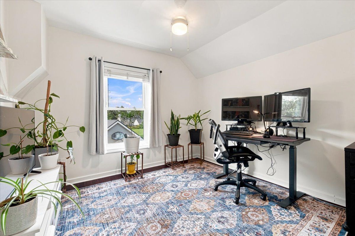 45 Rodman Street Property Photo 26