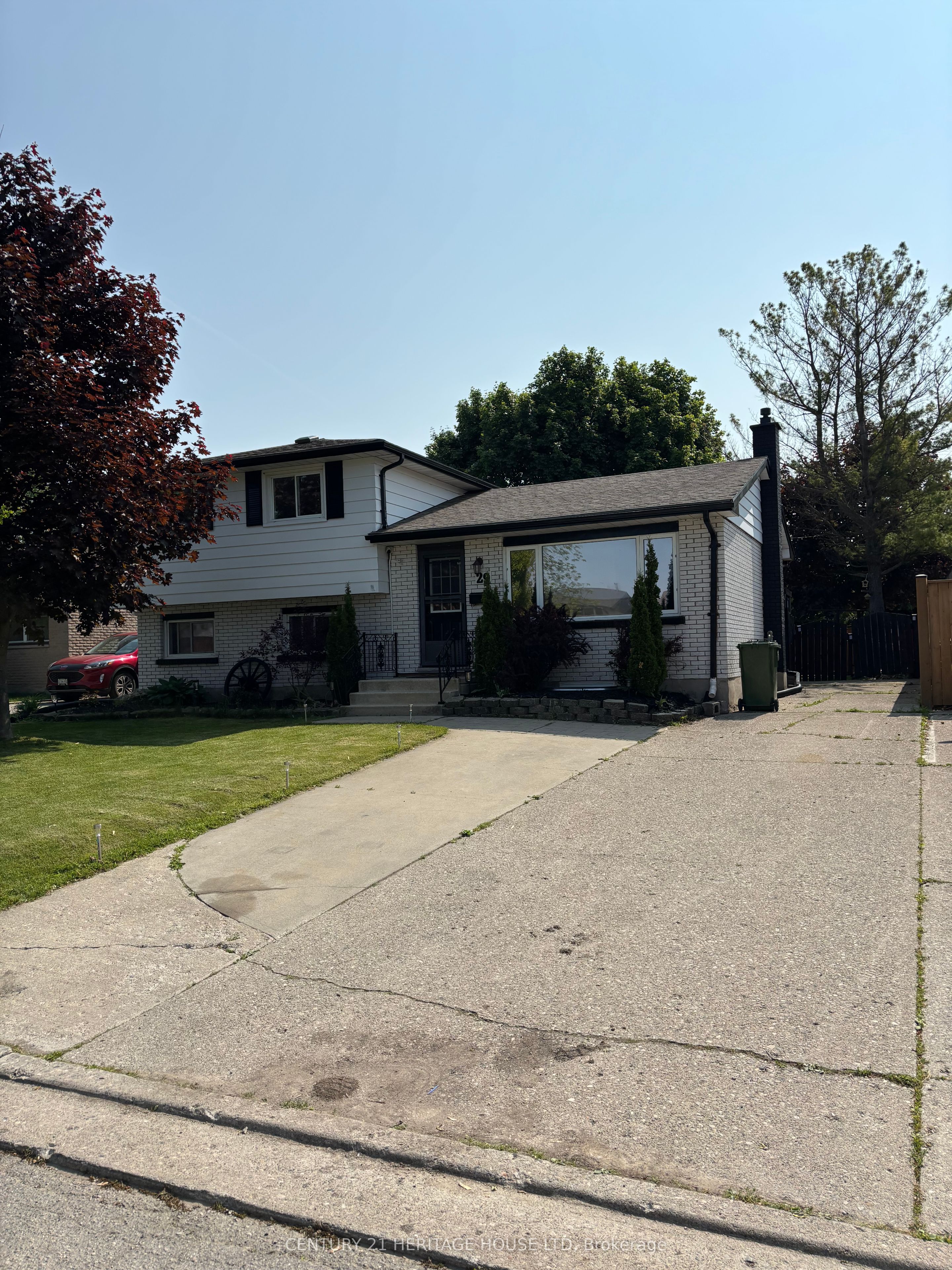 29 Mccully Drive Property Photo 1
