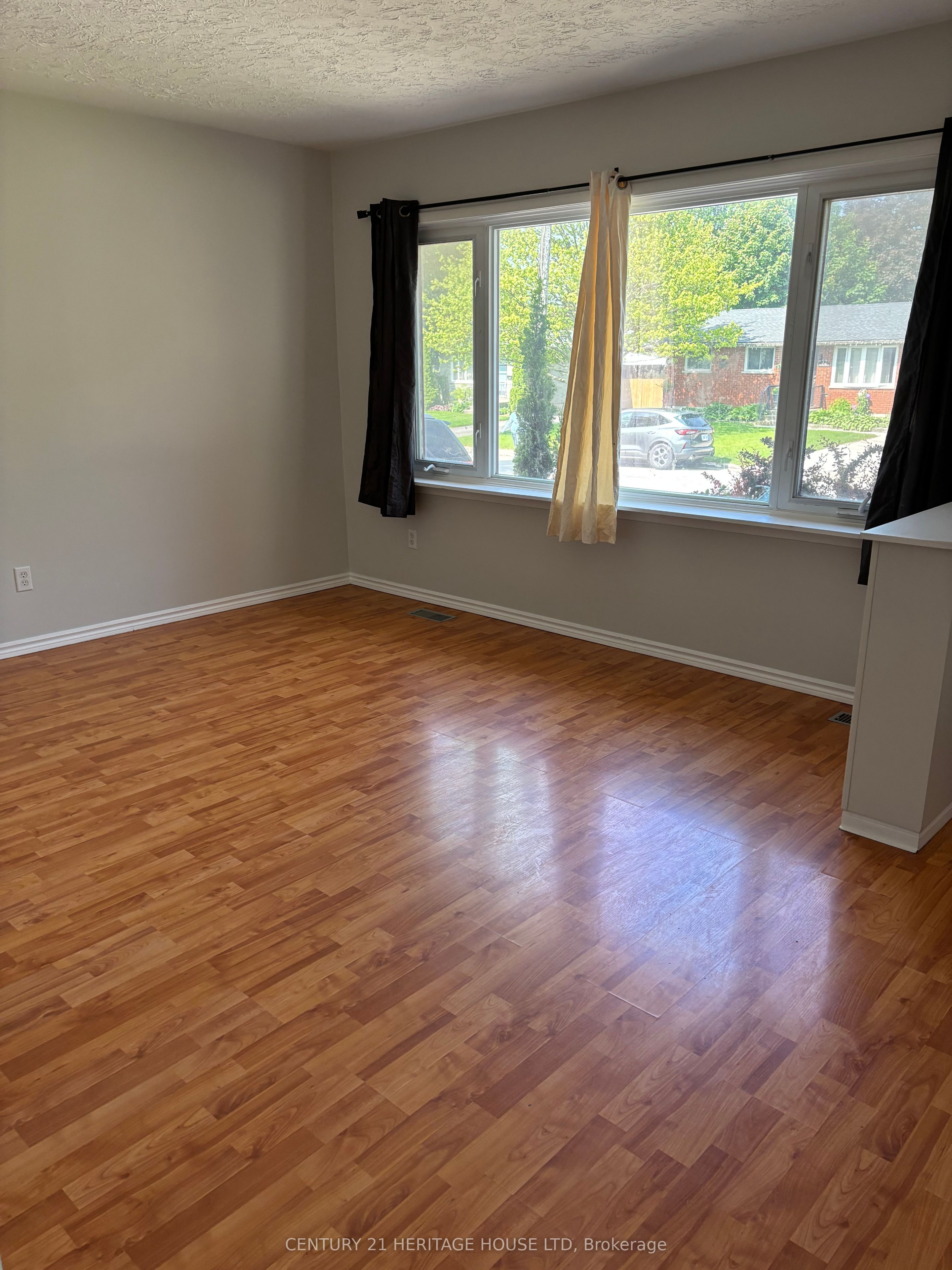 29 Mccully Drive Property Photo 2