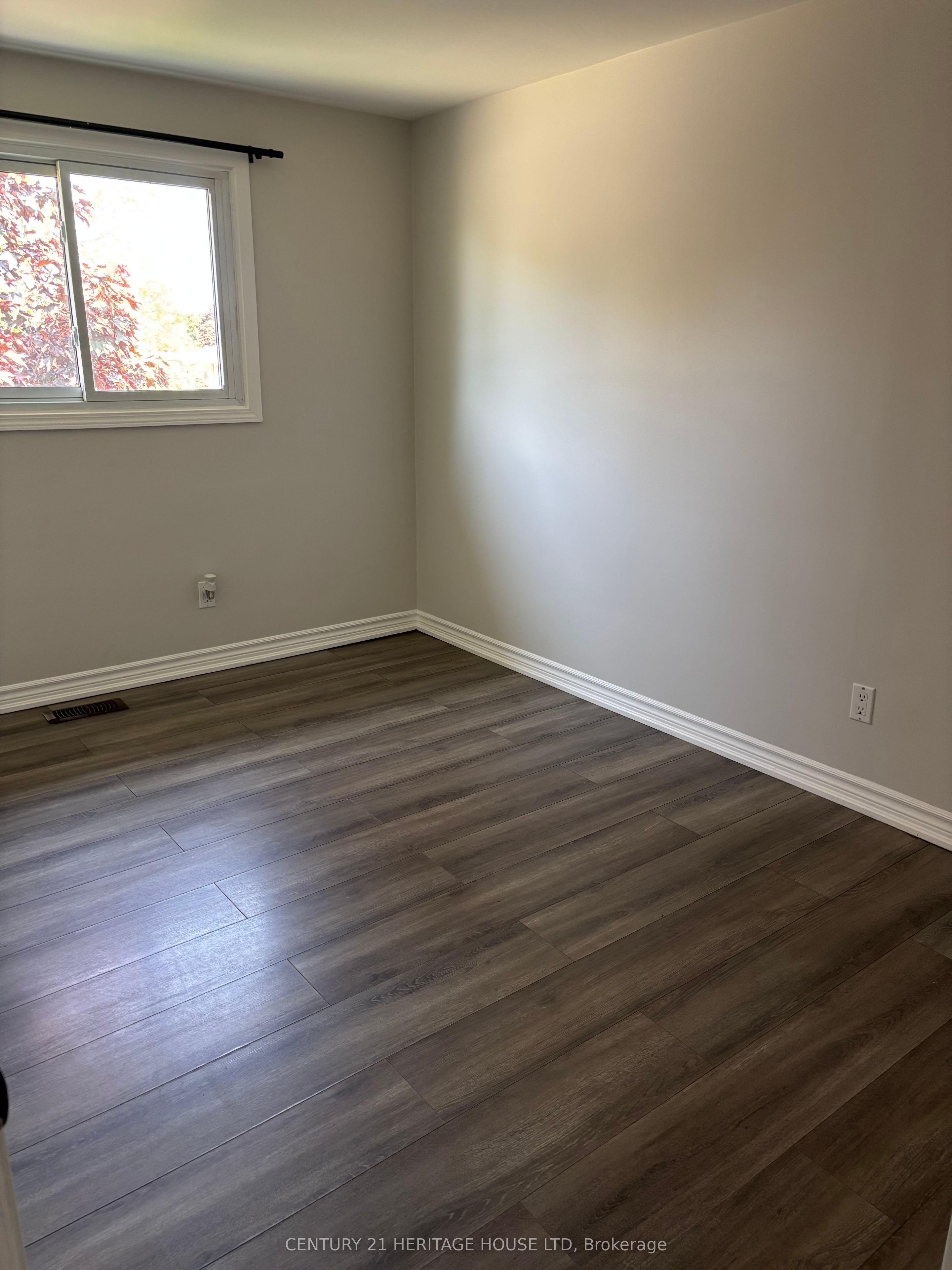 29 Mccully Drive Property Photo 8