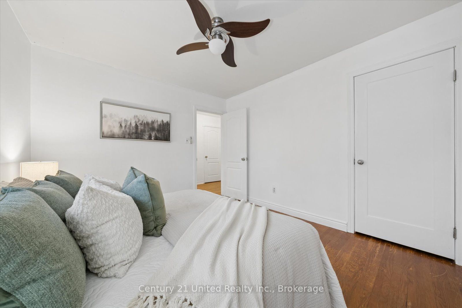 46b Springbrook Drive Property Photo 23