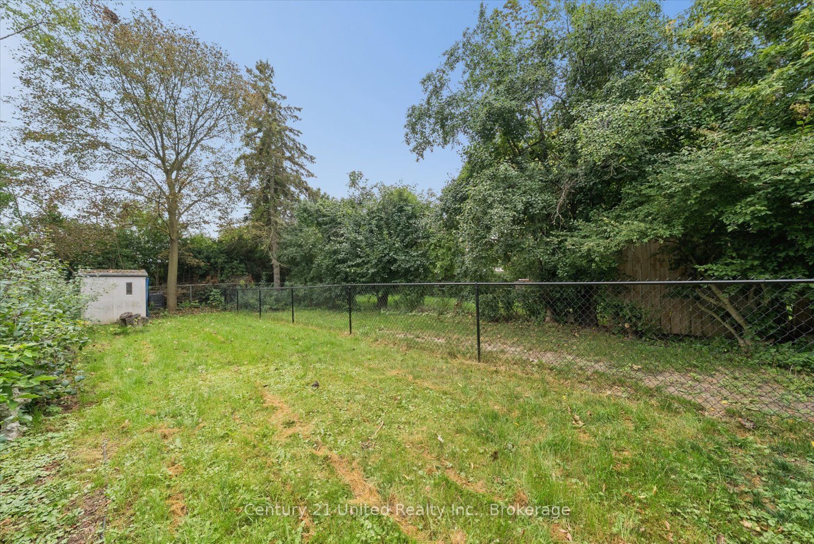 46b Springbrook Drive Property Photo 33