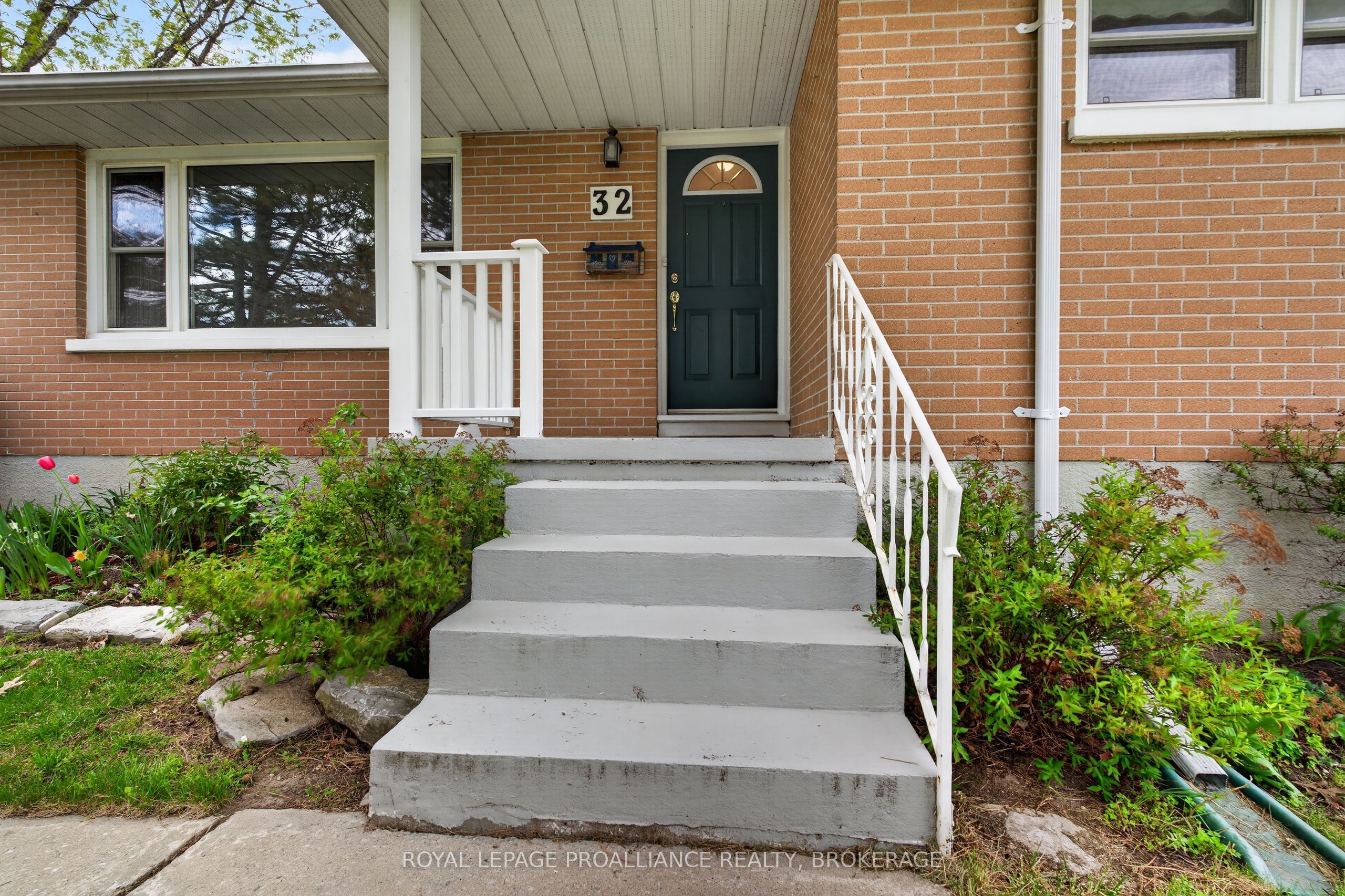 32 Lennox Street Property Photo 3