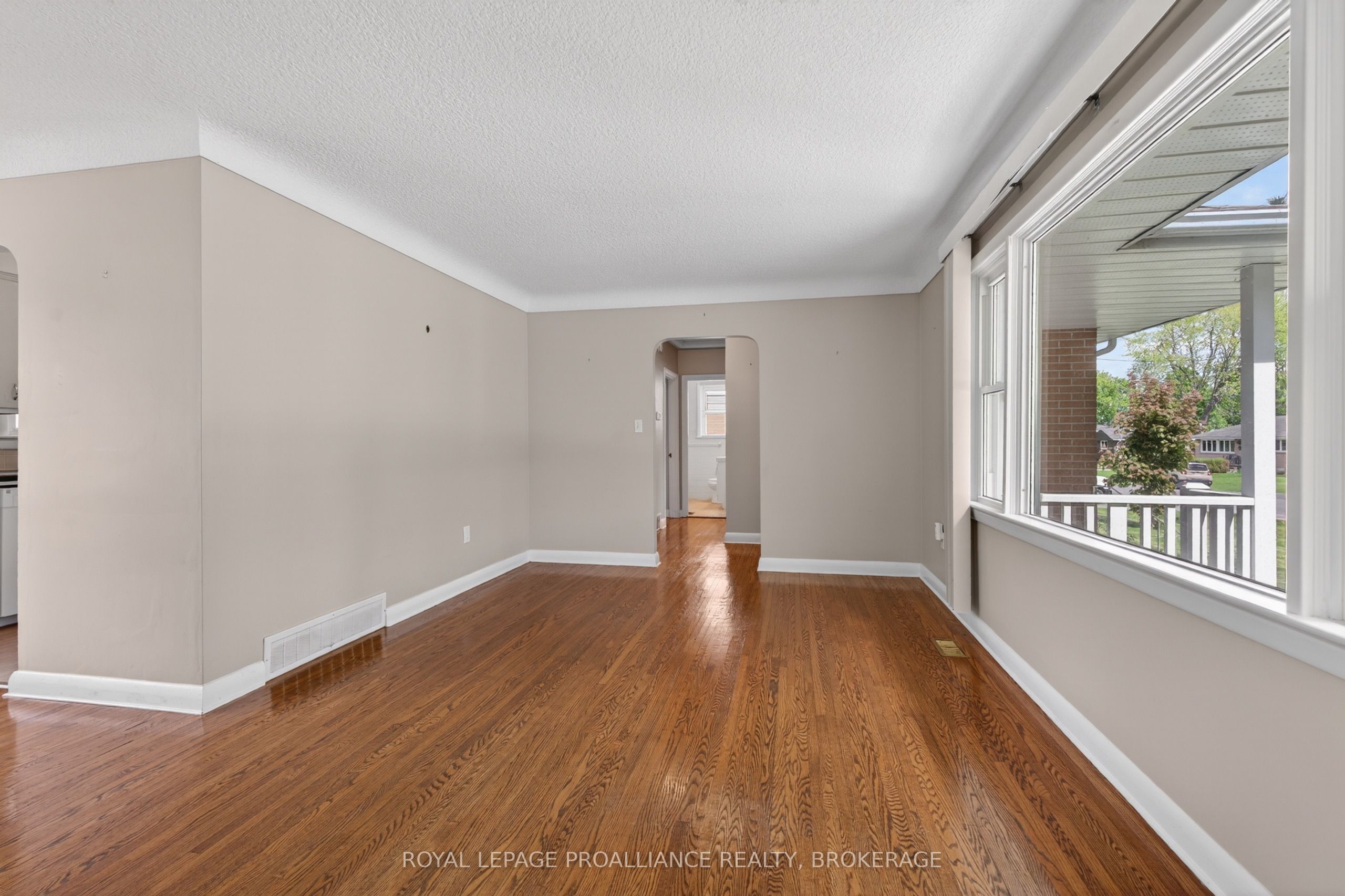 32 Lennox Street Property Photo 7