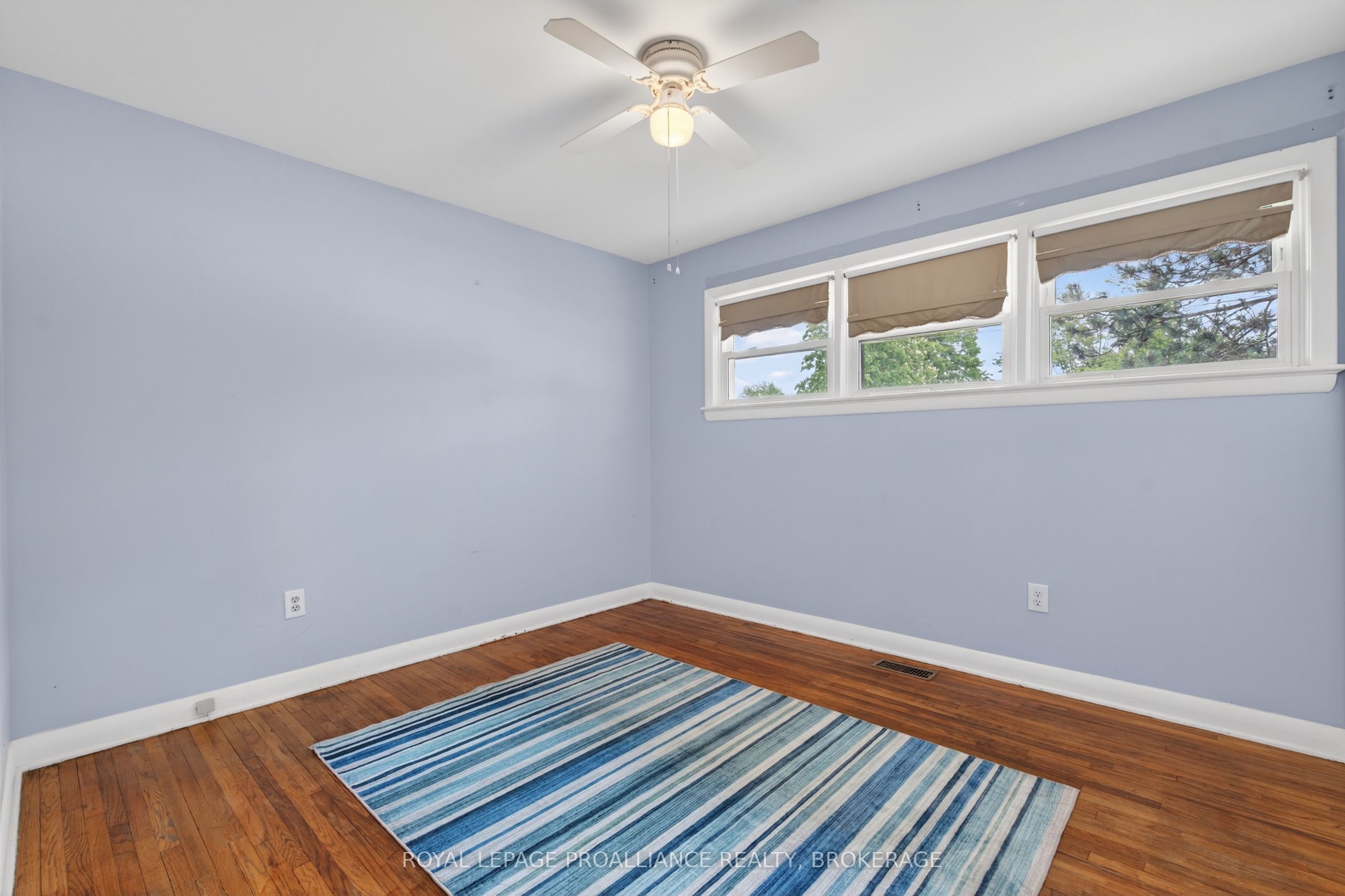 32 Lennox Street Property Photo 14