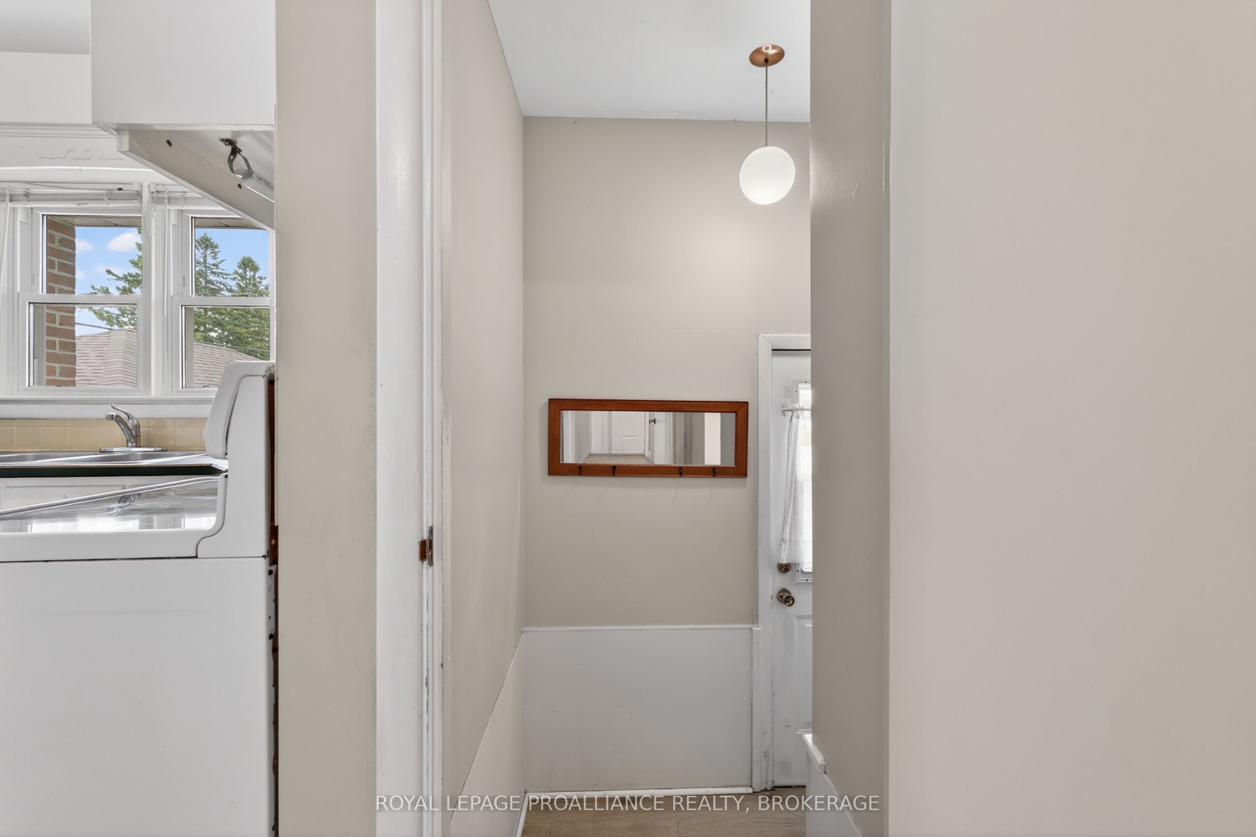 32 Lennox Street Property Photo 19