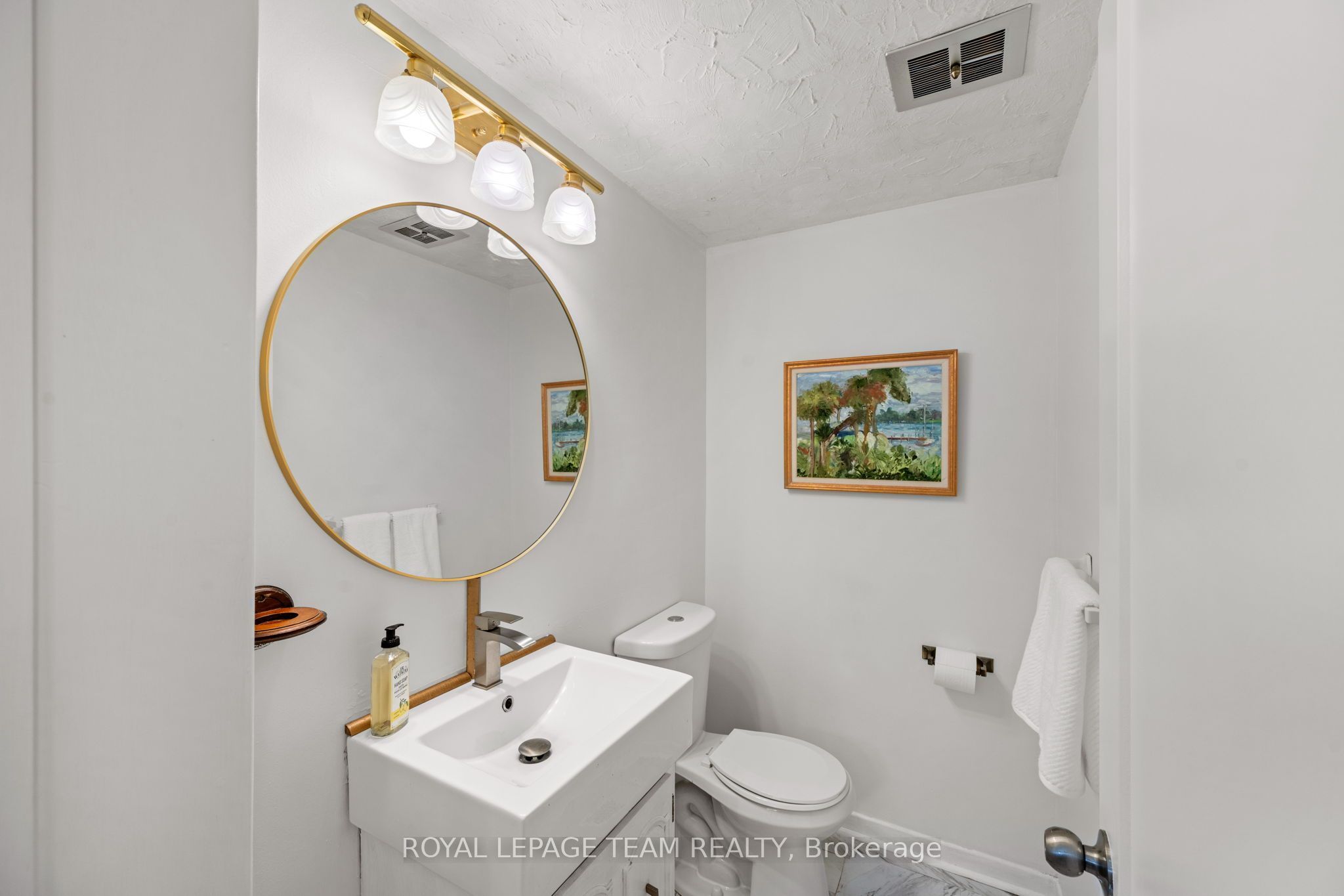 2009 Alta Vista Drive Property Photo 12