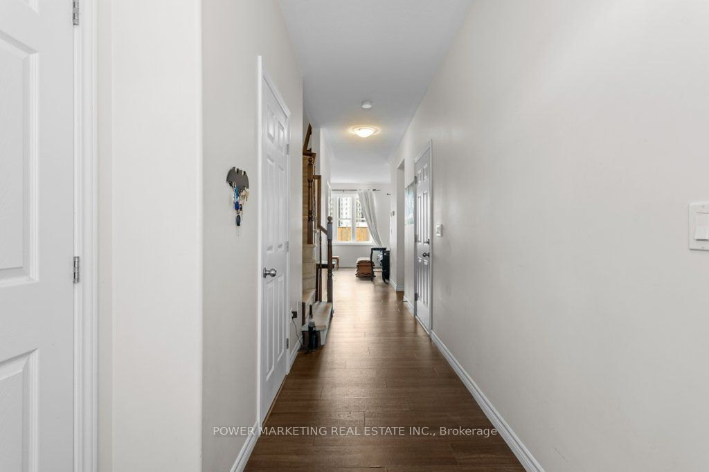 786 Newmarket Lane Property Photo 5