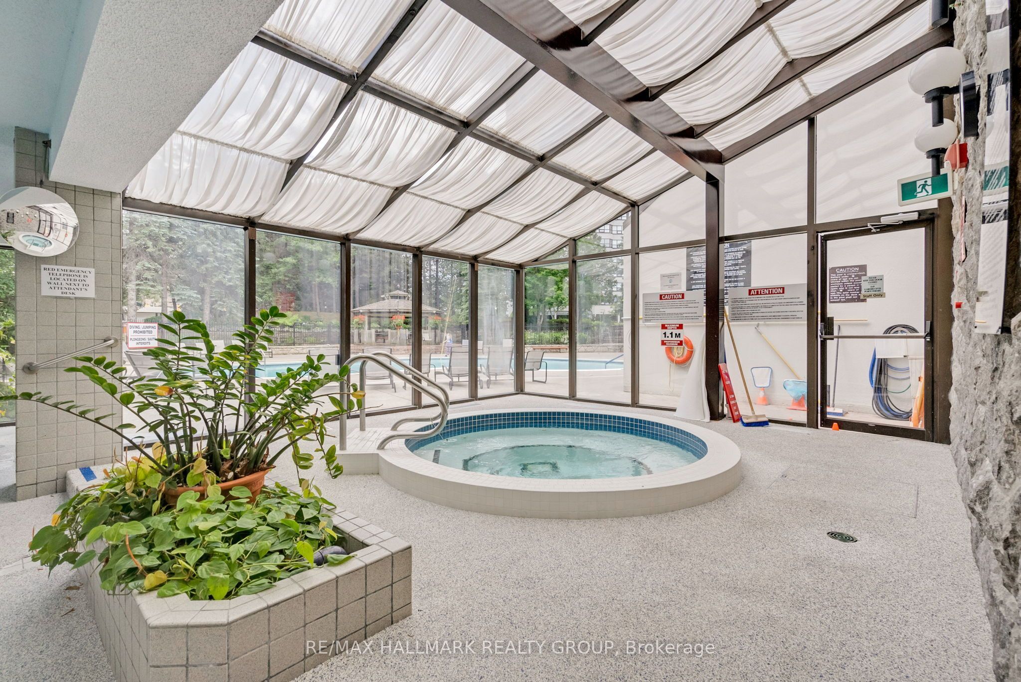 1500 Riverside Drive 2402 Property Photo 37
