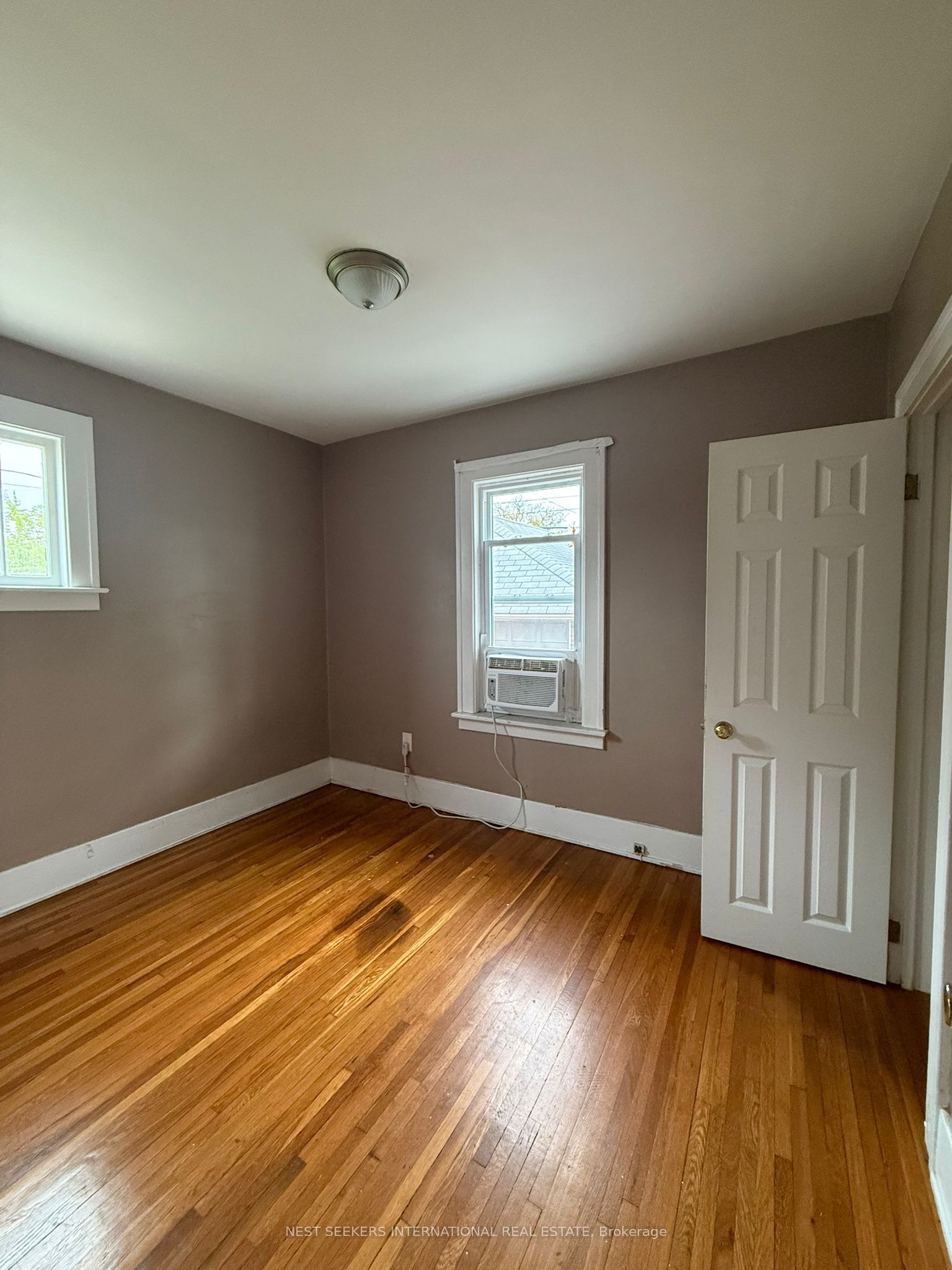 2257-59 Howard Avenue Property Photo 16