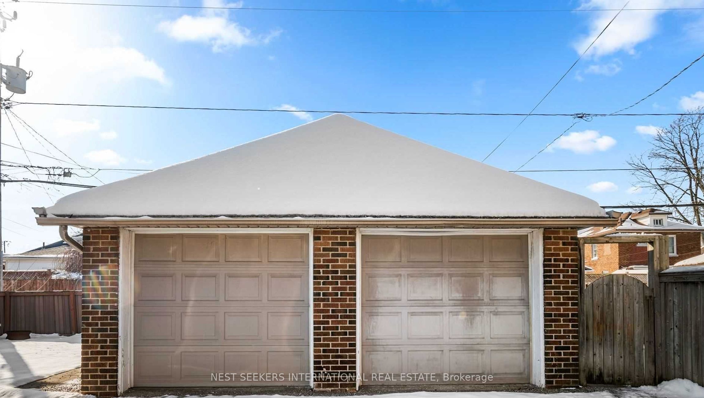 2257-59 Howard Avenue Property Photo 20