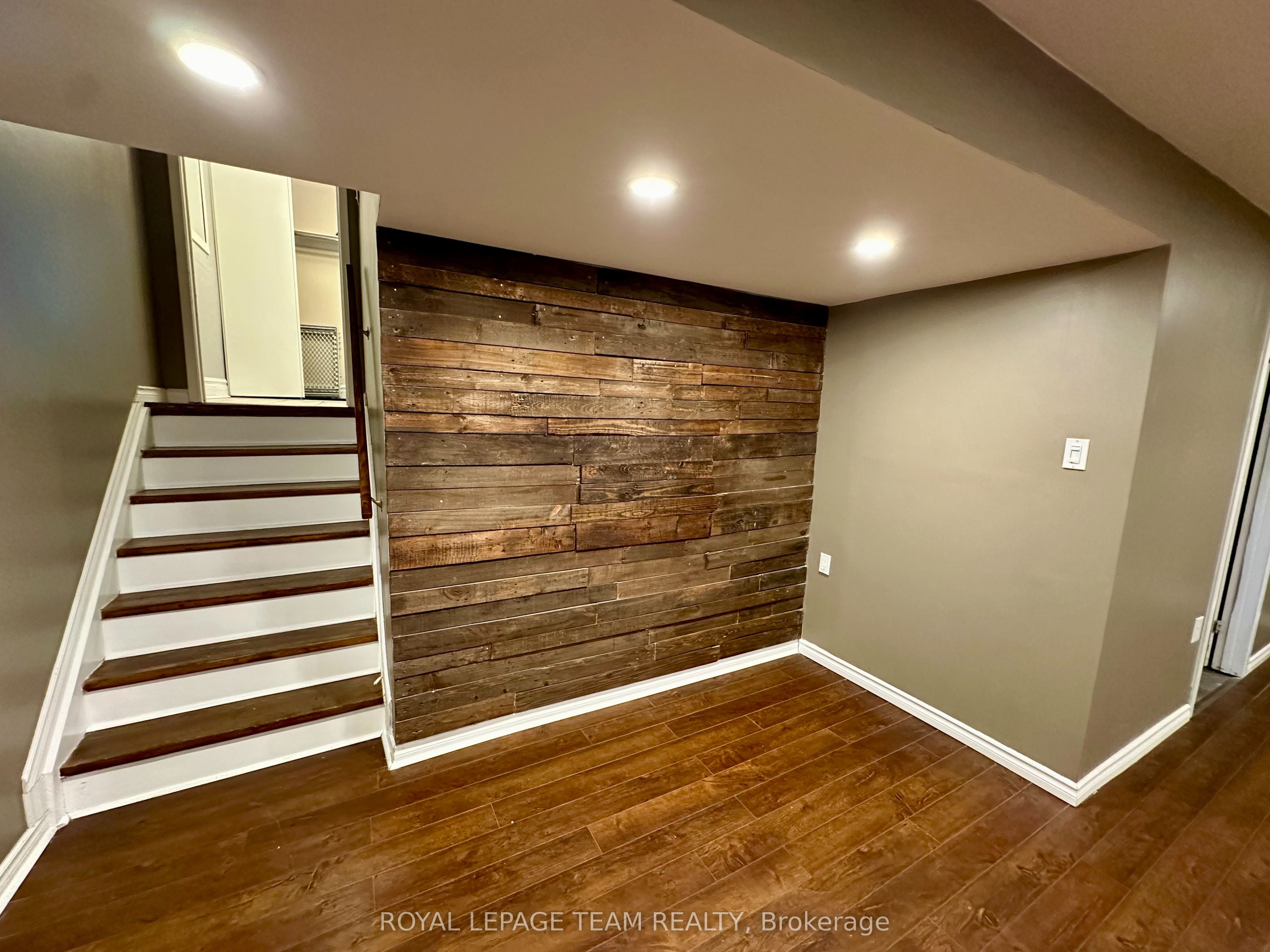 87 Glen Park Drive Property Photo 23
